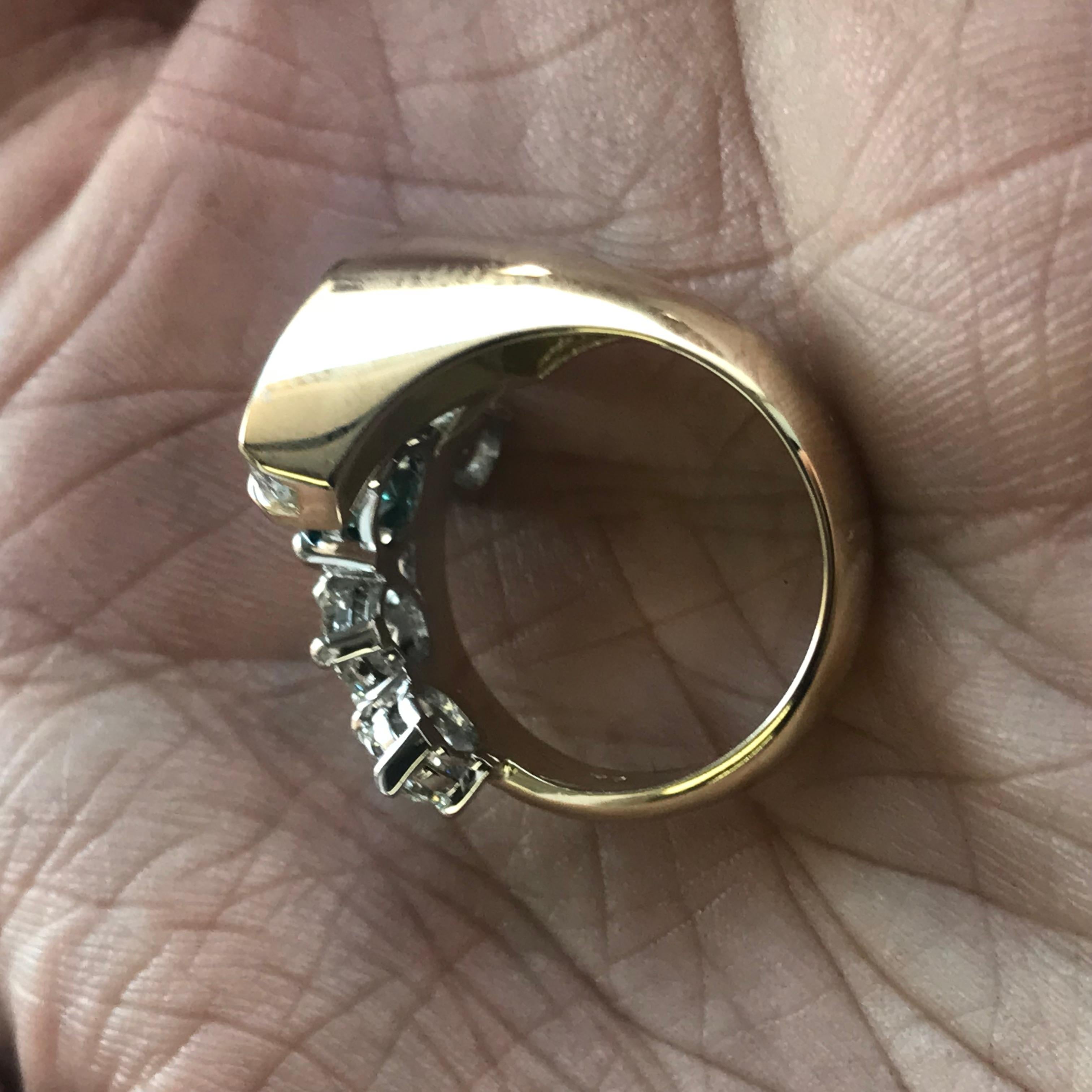 1,56 Karat TW Blauer und weißer Diamantring 14 Karat Gold im Zustand „Neu“ im Angebot in West Hollywood, CA