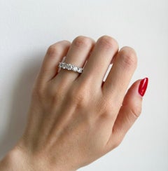 1.56 ct Natural Diamond 5-Stone Wedding Band in 14k White Gold