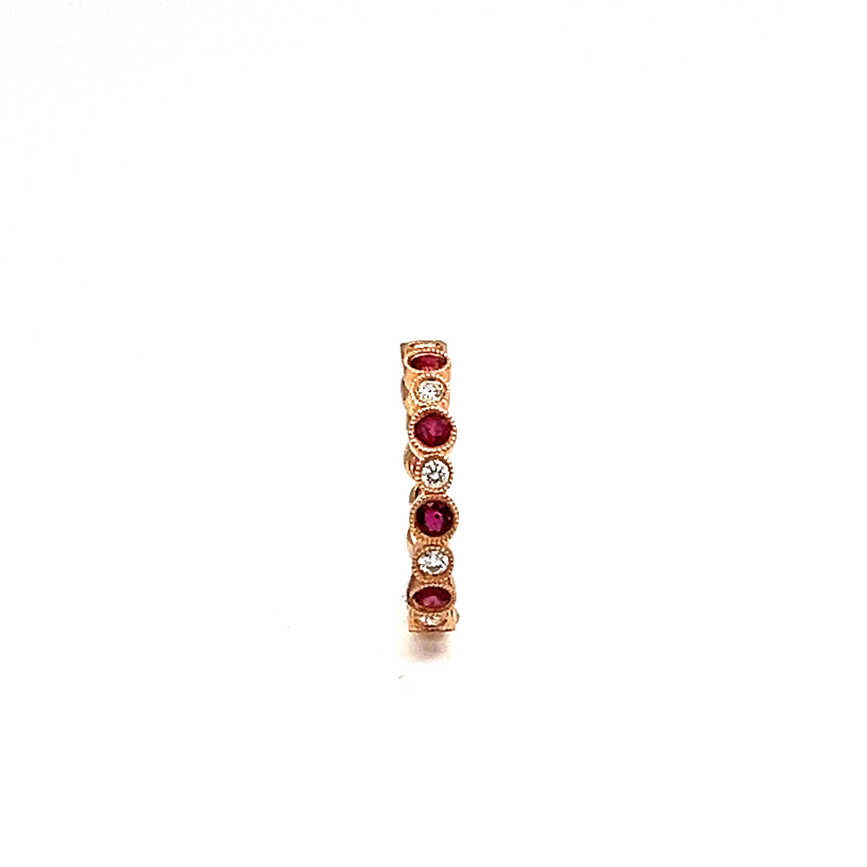 1.56 ct Natural Ruby & Diamond Ring  In New Condition For Sale In Chicago, IL