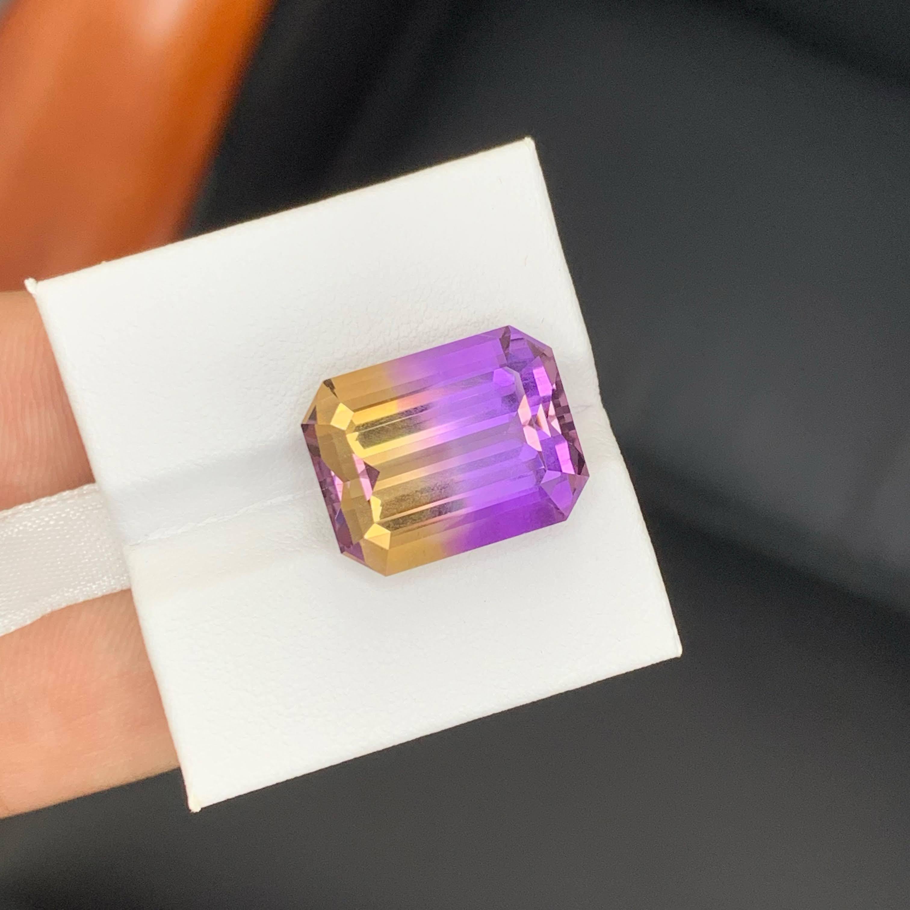 15.60 Carat Natural Loose Bi Color Ametrine Stone Emerald Cut Bolivian Gemstone Unisexe en vente