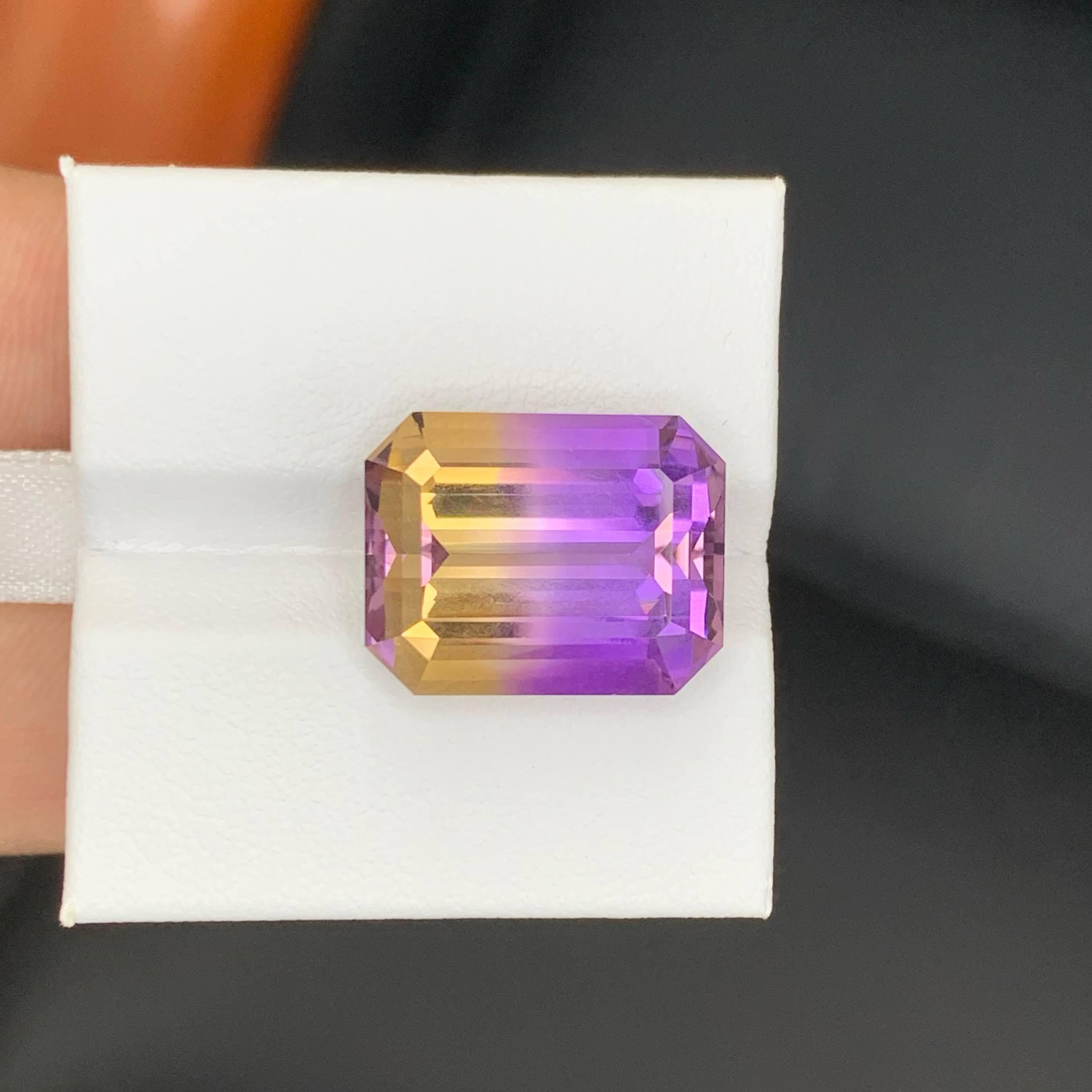 15.60 Carat Natural Loose Bi Color Ametrine Stone Emerald Cut Bolivian Gemstone en vente 1