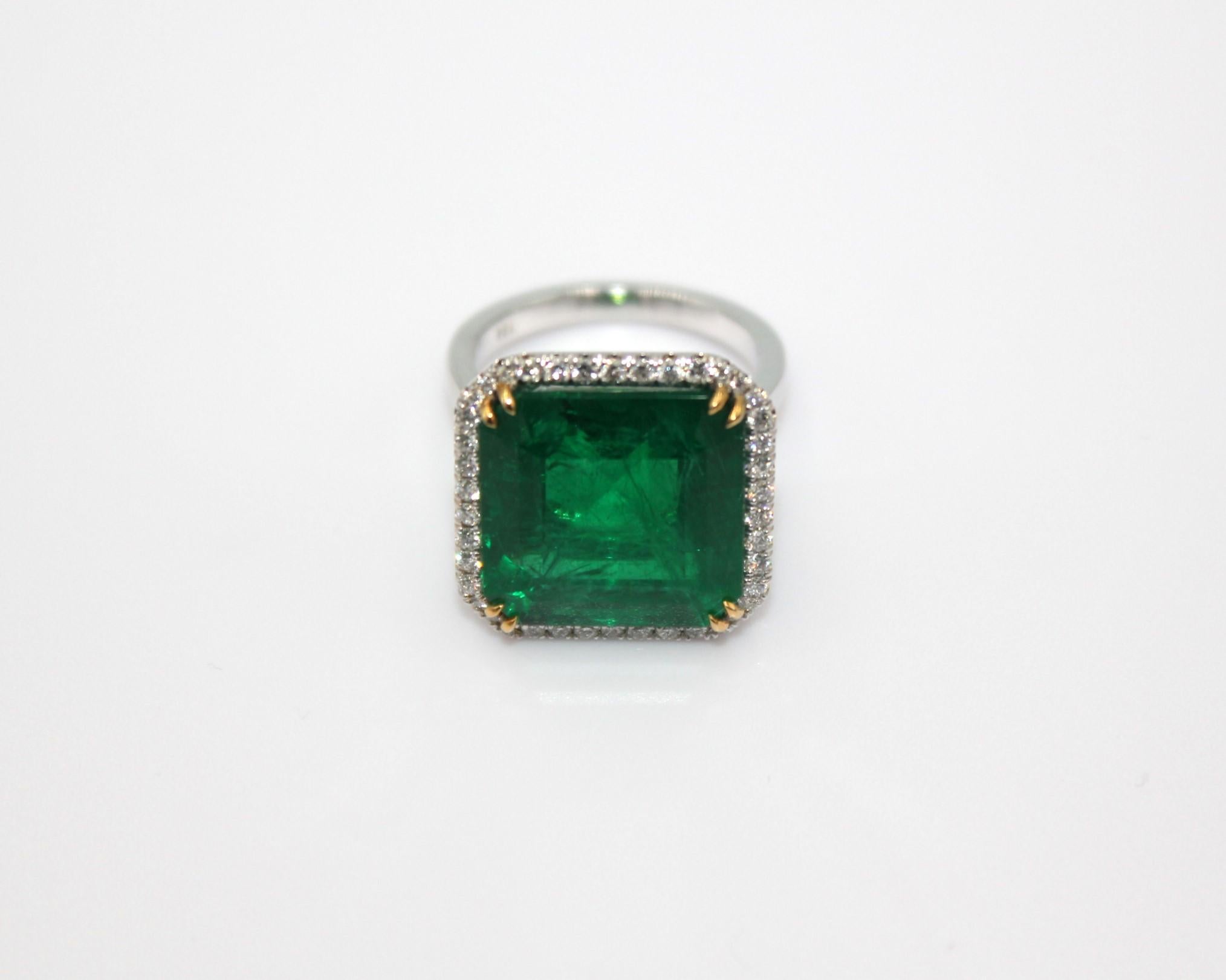 15.61 Carat Emerald Diamond Ring  For Sale 1