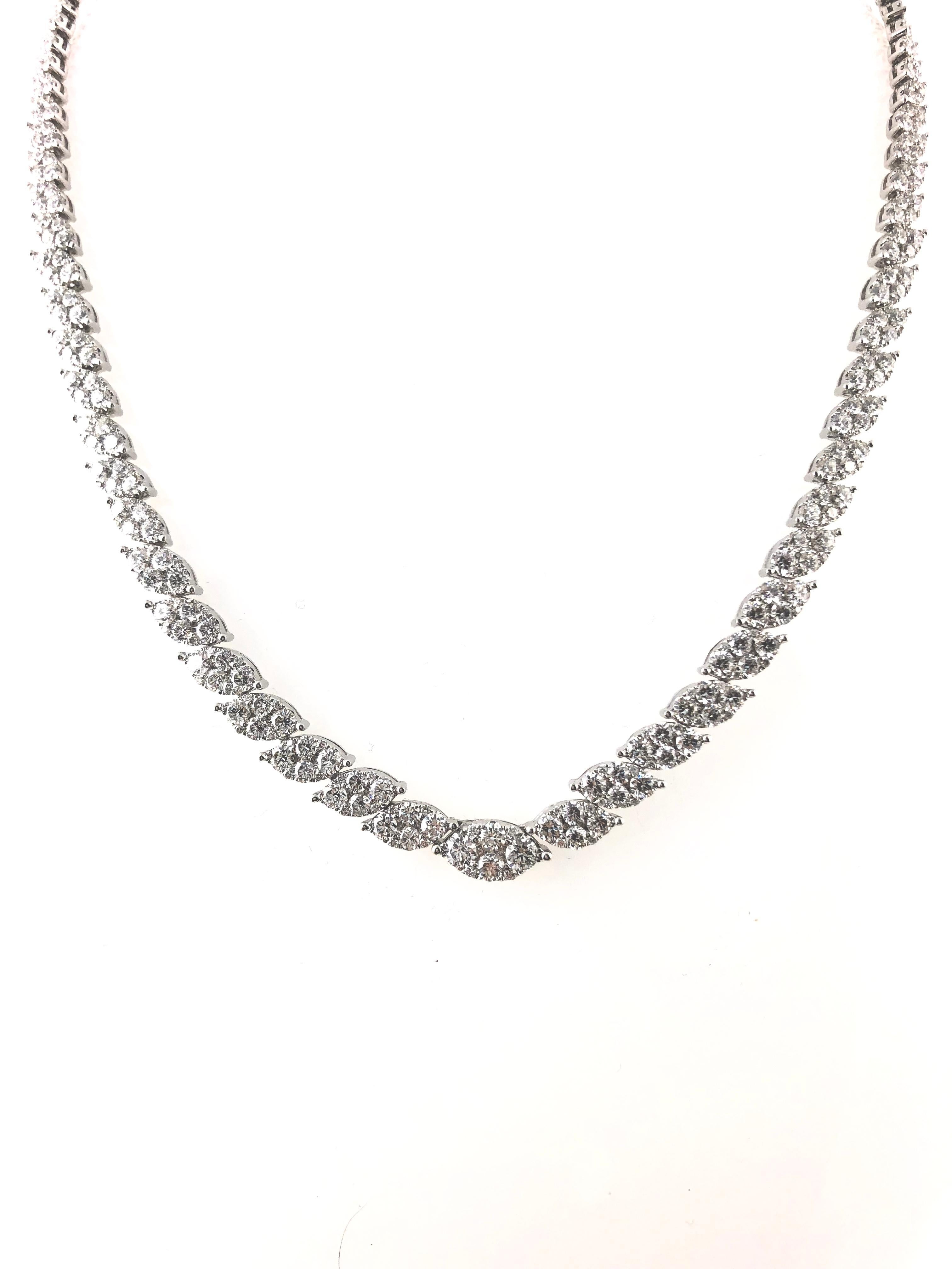 Contemporary 15.62 Carat Natural Graduated Diamond Luxury Necklace in 18K White Gold ref38 For Sale