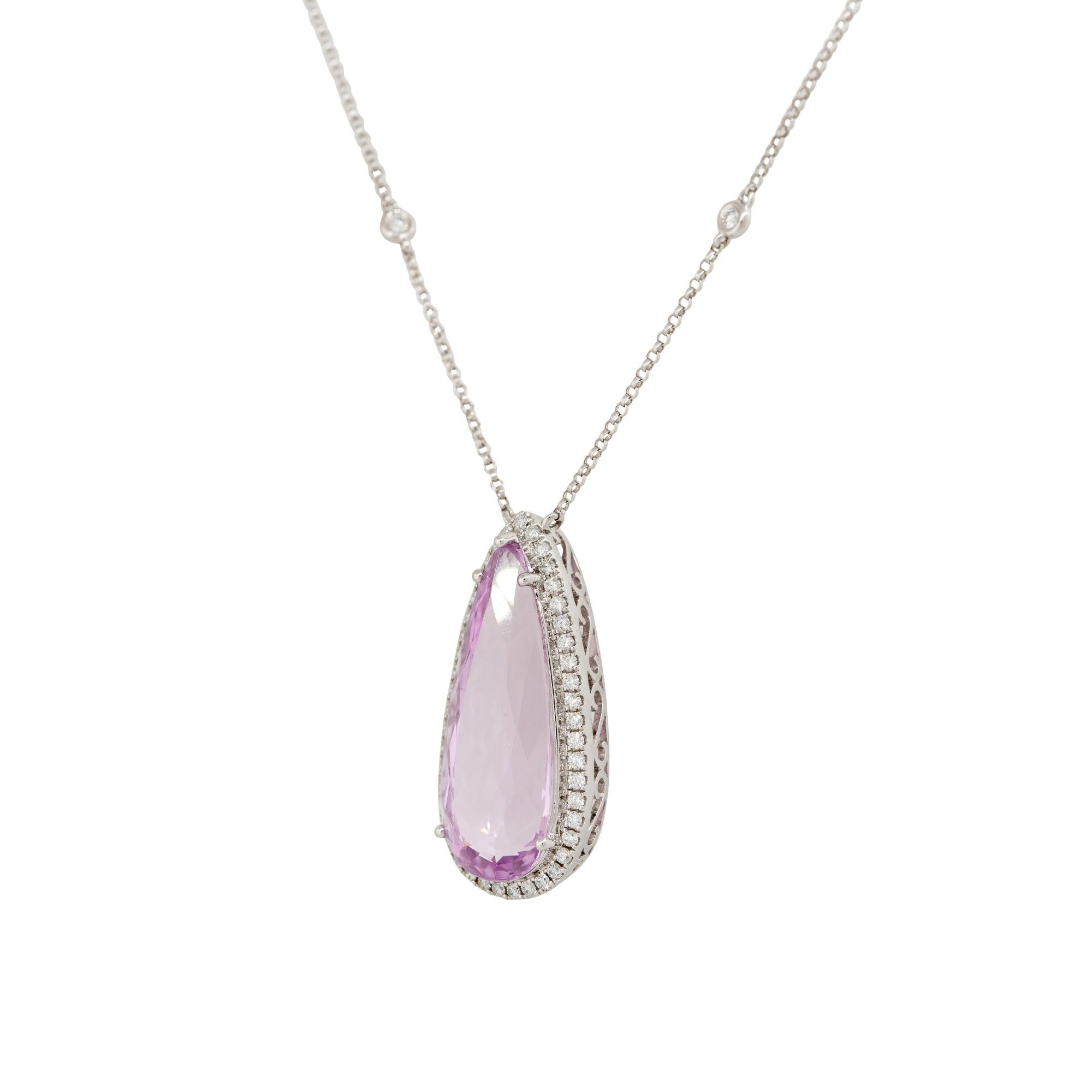 Modern 15.63 Carat Kunzite & 0.55 Carat Diamond Halo Necklace 18 Karat In Stock For Sale