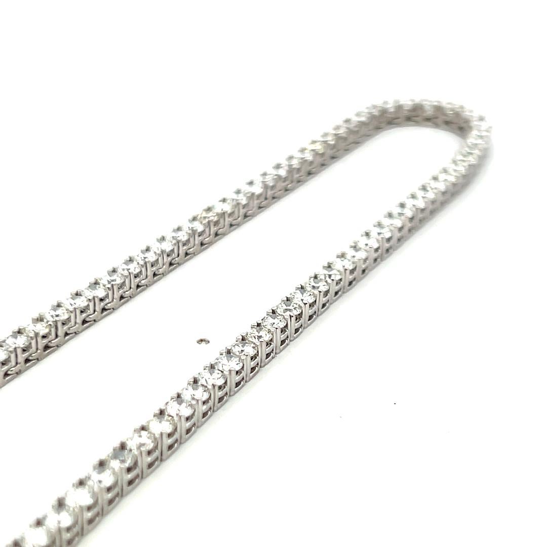 15.63 Carat Round Brilliant G VS Diamond 14 Karat White Gold Riviera Necklace For Sale 4