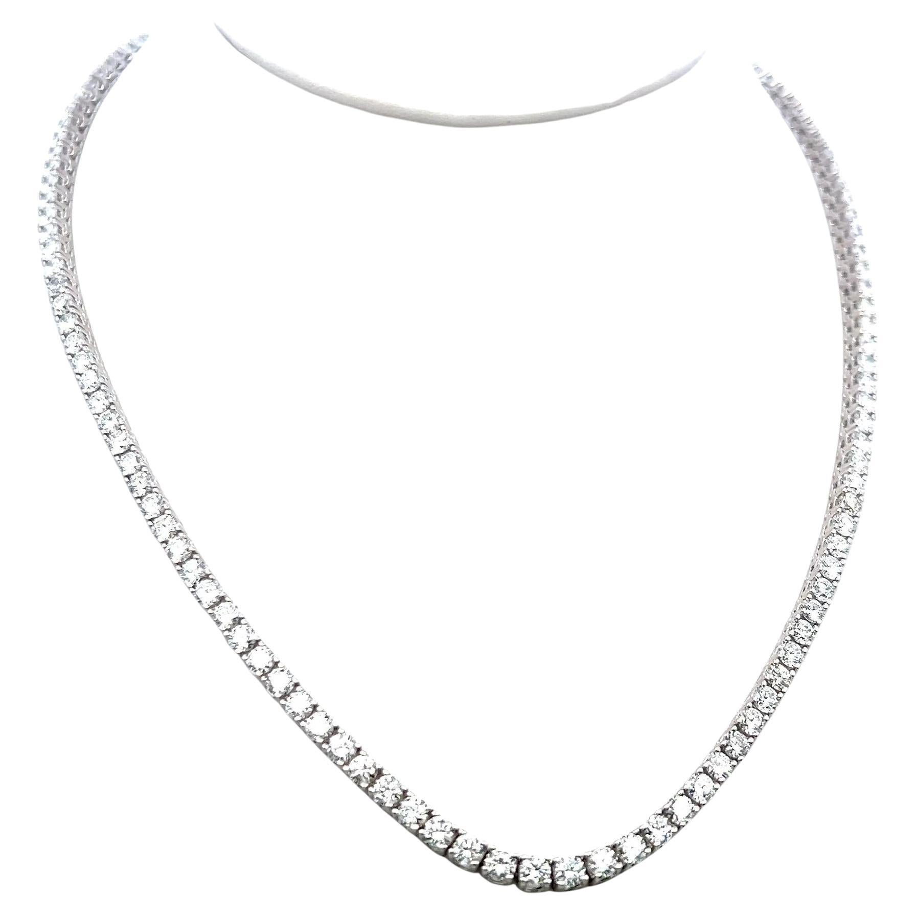 15.63 Carat Round Brilliant G VS Diamond 14 Karat White Gold Riviera Necklace For Sale