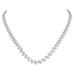 Collana con diamante a forma di marquise da 15,63 carati, purezza SI, colore HI, in oro bianco 18 carati