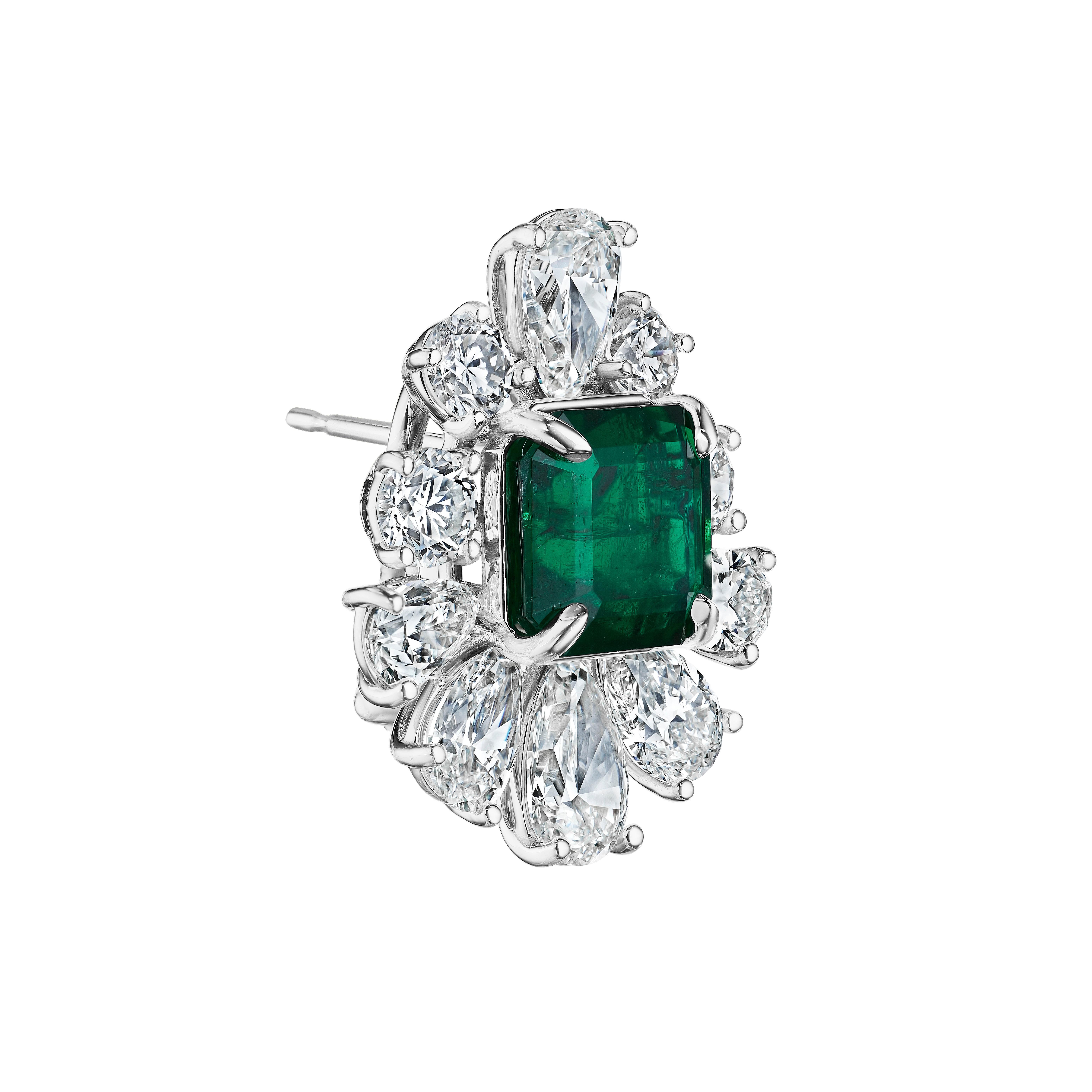 Modern 15.63ct Green Emerald Asscher Cut & GIA Pear Diamond Earrings in 18KT White Gold For Sale