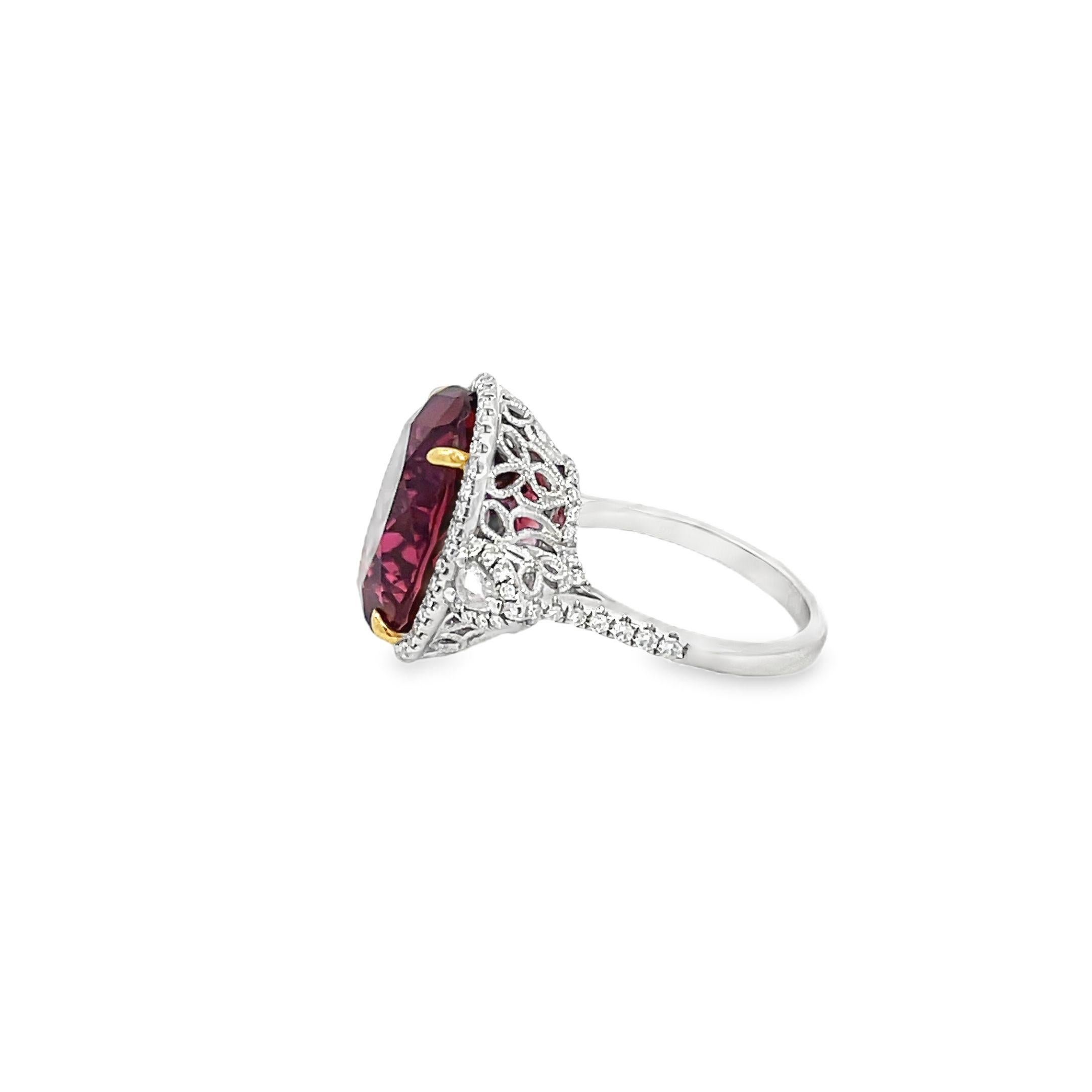 15.65 Carat Oval Rubellite Tourmaline and Diamond Cocktail Ring For Sale 2