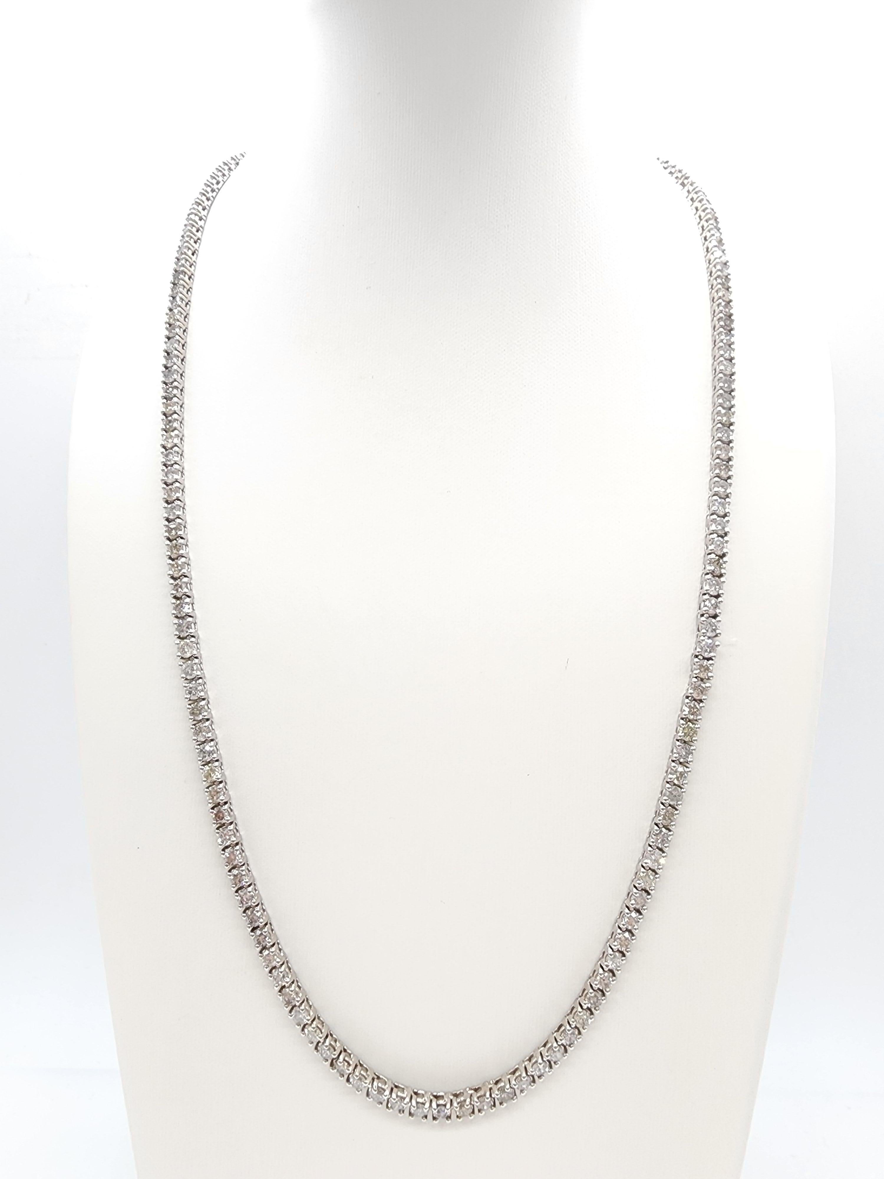Beautiful quality tennis necklace, round-brilliant cut white diamonds clean and excellent shine!

Carat Weight: 15.65 cts
Bracelet Weight: 35.07 grams of 14k solid white gold
Style: Classic four-prong style for maximum light brilliance. Length: 22