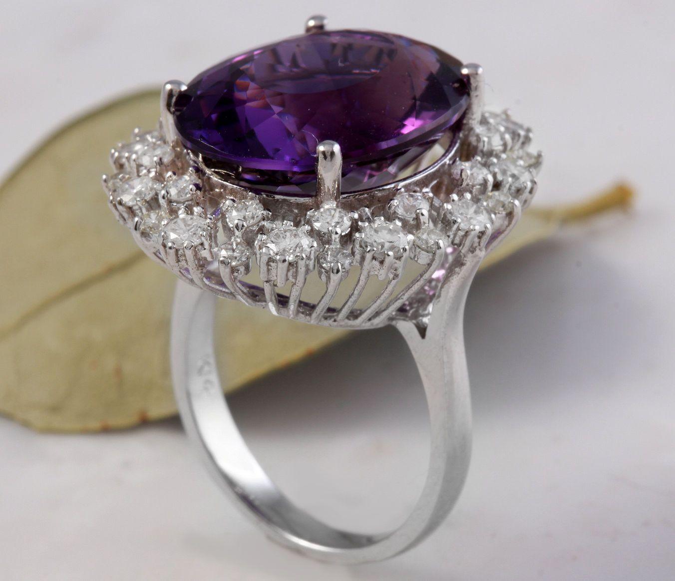 15.65 Carat Natural Amethyst and Diamond 14 Karat Solid White Gold Ring In New Condition For Sale In Los Angeles, CA