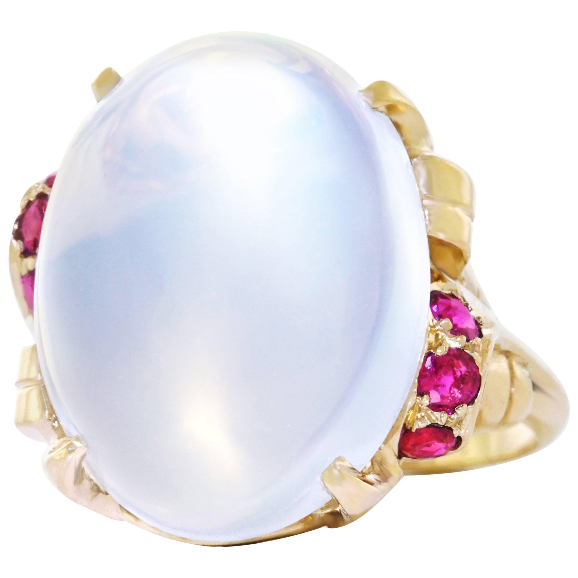 15.67 Carat Moonstone and Ruby Set Gold Ring