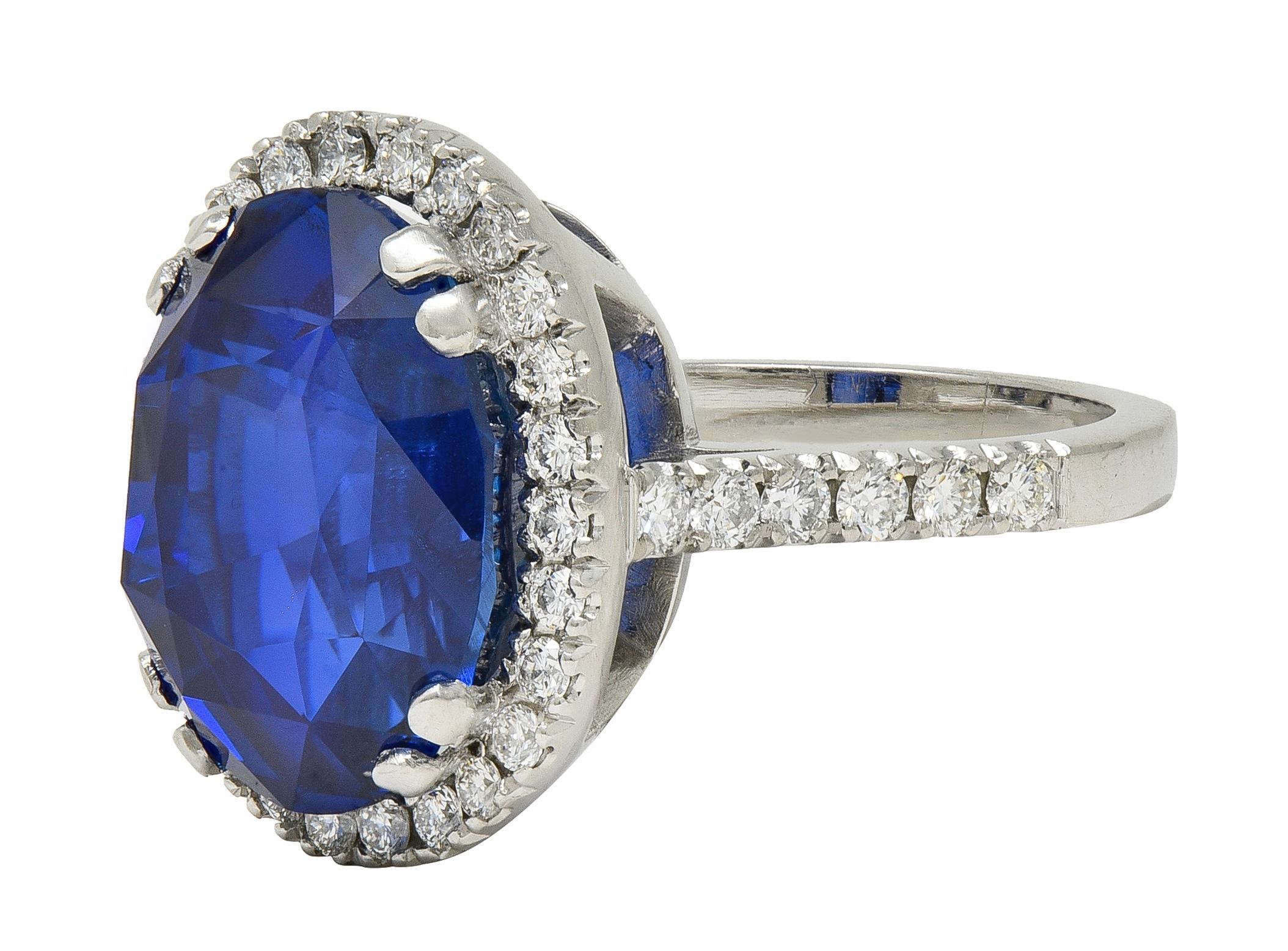 15.69 CTW No Heat Ceylon Blue Sapphire Diamond Platinum Vintage Halo Ring AGL en vente 2