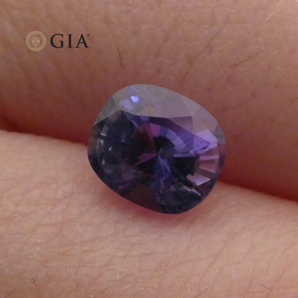 1.56ct Oval Color Change Sapphire GIA Certified Sri Lanka Unheated For Sale 6