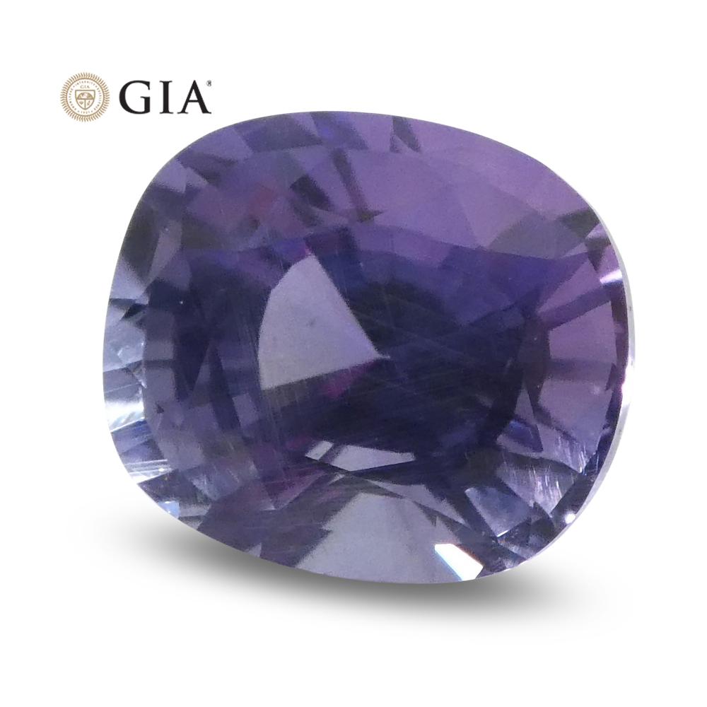 1.56ct Oval Color Change Sapphire GIA Certified Sri Lanka Unheated For Sale 4