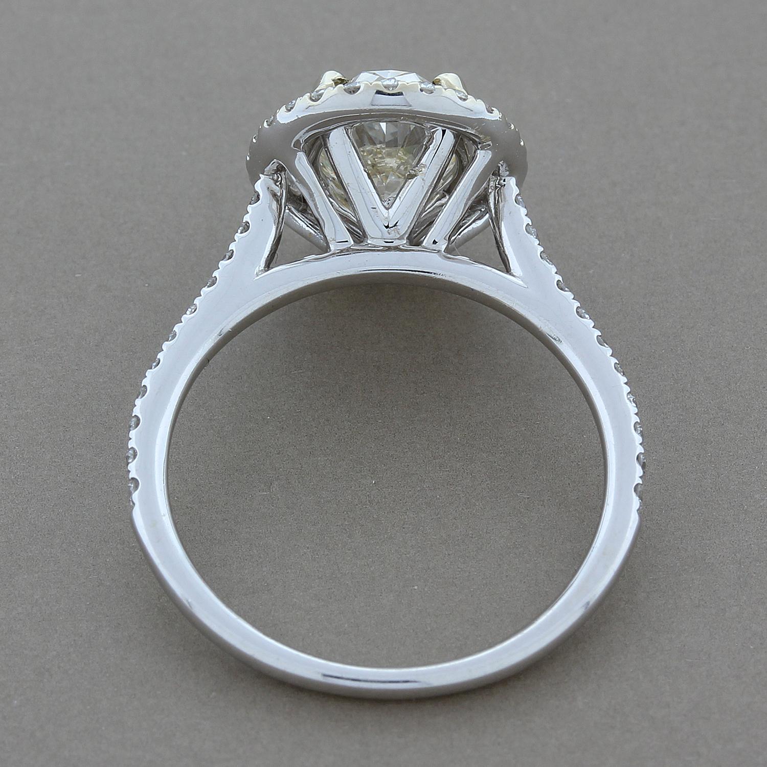 oval shaped diamond engagement ring