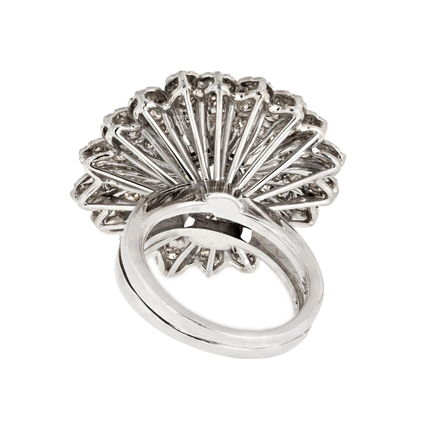 1,57 Karat Diamant im alteuropäischen Schliff I/VS1 GIA Blumen-Verlobungsring im Zustand „Hervorragend“ im Angebot in New York, NY
