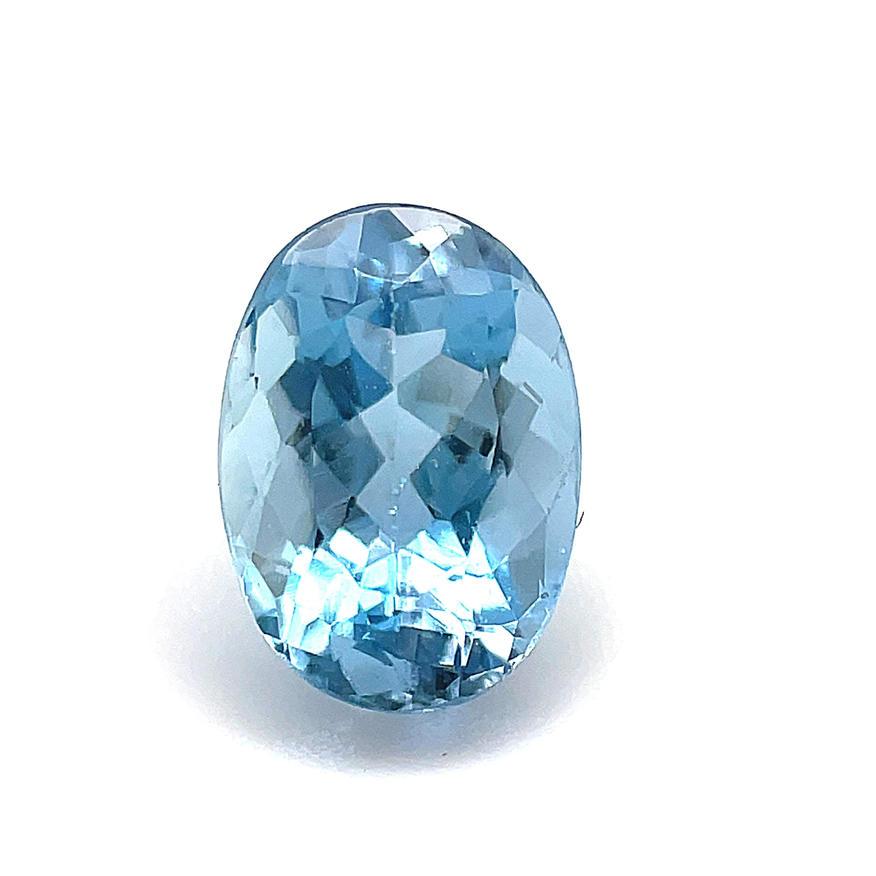 1.57 Carat Oval Unset Loose Unmounted Aquamarine Gemstone In New Condition For Sale In Los Angeles, CA