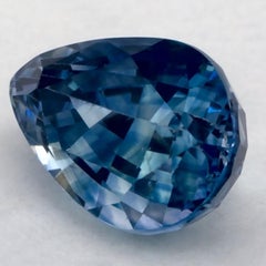 1.57 Karat Blauer Saphir Birne Loser Edelstein