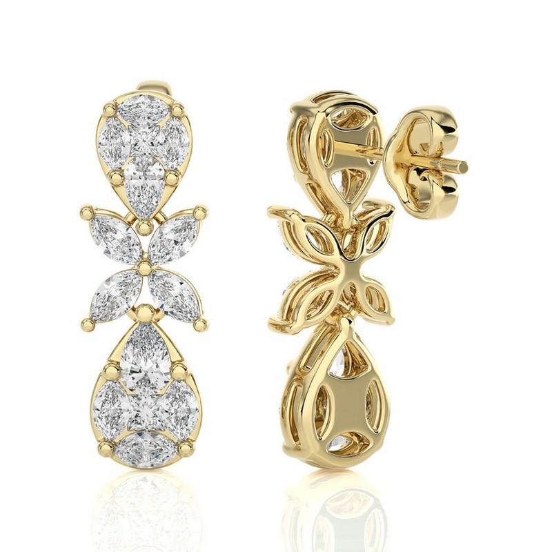 Total Carat Weight:
These dazzling dangling earrings from the Maria Collection feature a total carat weight of 1.57 carats, showcasing the brilliance of meticulously selected diamonds in a stunning teardrop design.

Diamonds:
The earrings are