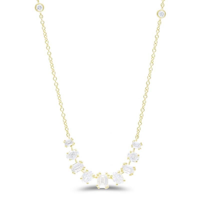 Panoramica:
La delicata collana della collezione Classic è un gioiello sofisticato e senza tempo, con 1,57 carati di diamanti rotondi incastonati in oro giallo 14K. Con un design raffinato ed elegante, questa collana è perfetta per aggiungere un