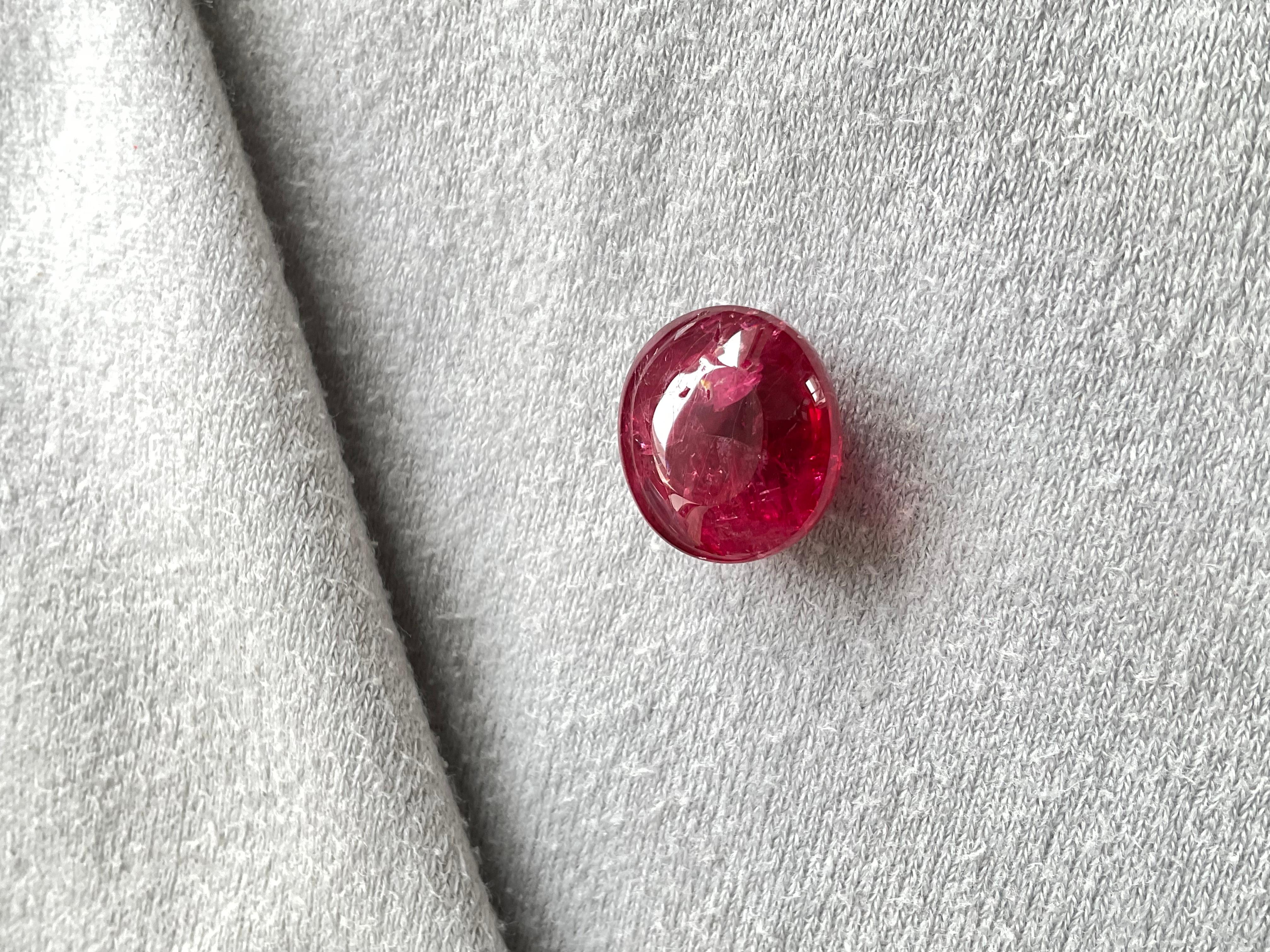 15.71 Carat Burmese Top Quality Spinel Cabochon for Fine Jewellery Natural Gems In New Condition For Sale In Jaipur, RJ