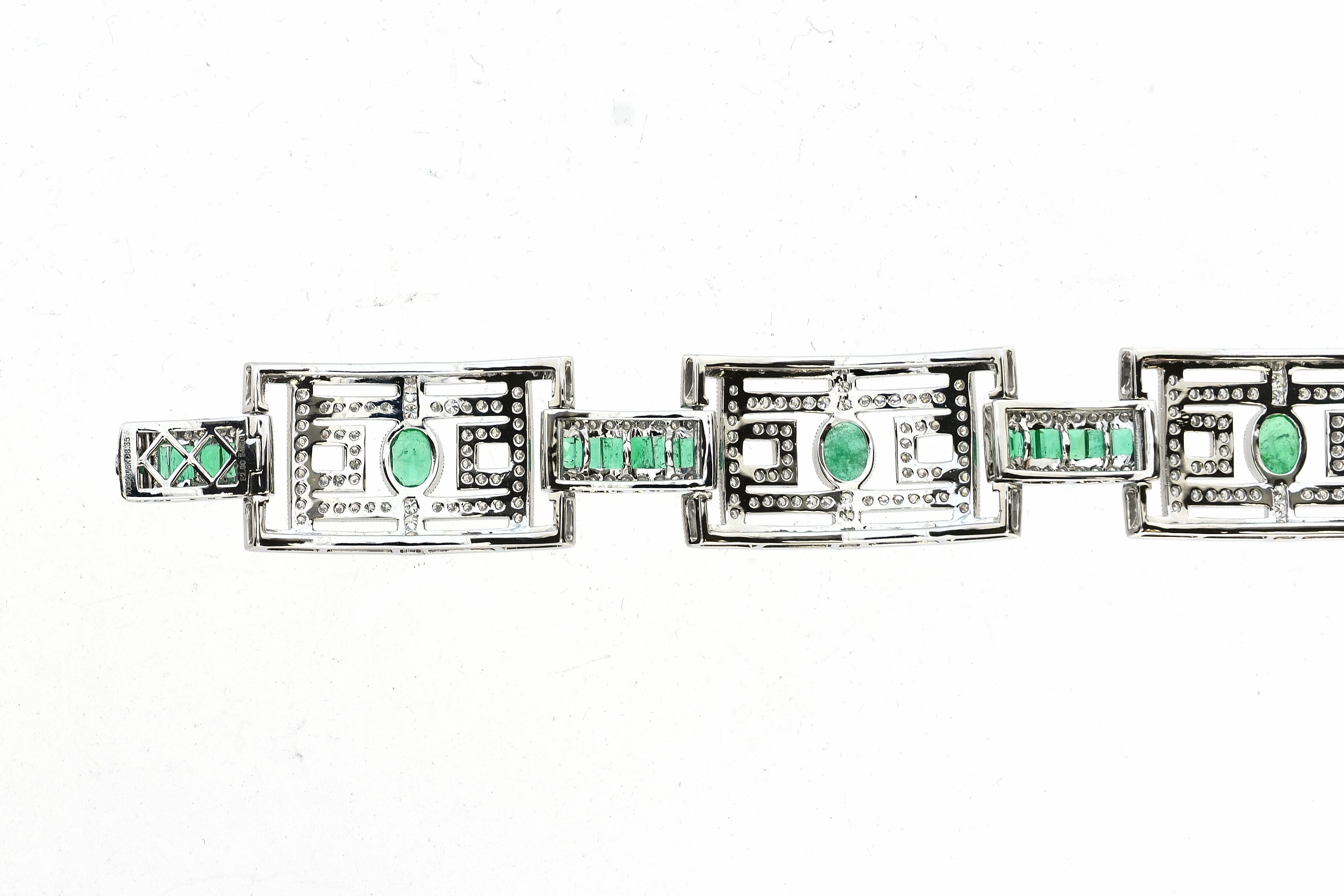 Emerald Cut 15.75 Carat Fashion Emerald and Diamond Bracelet