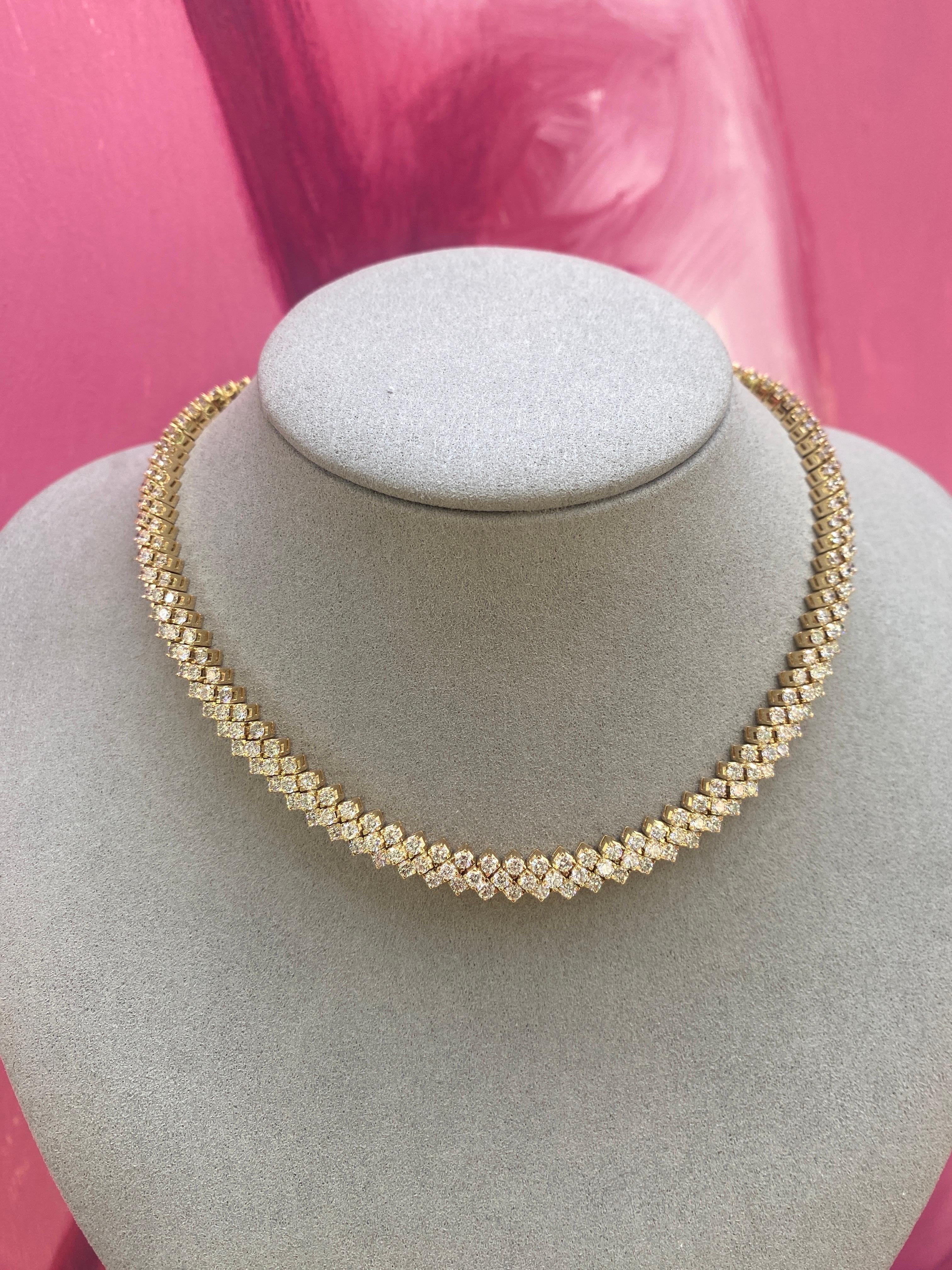Choker-Halskette aus 18 Karat Gelbgold mit 15,75 Karat runden Diamanten im Gesamtgewicht 5