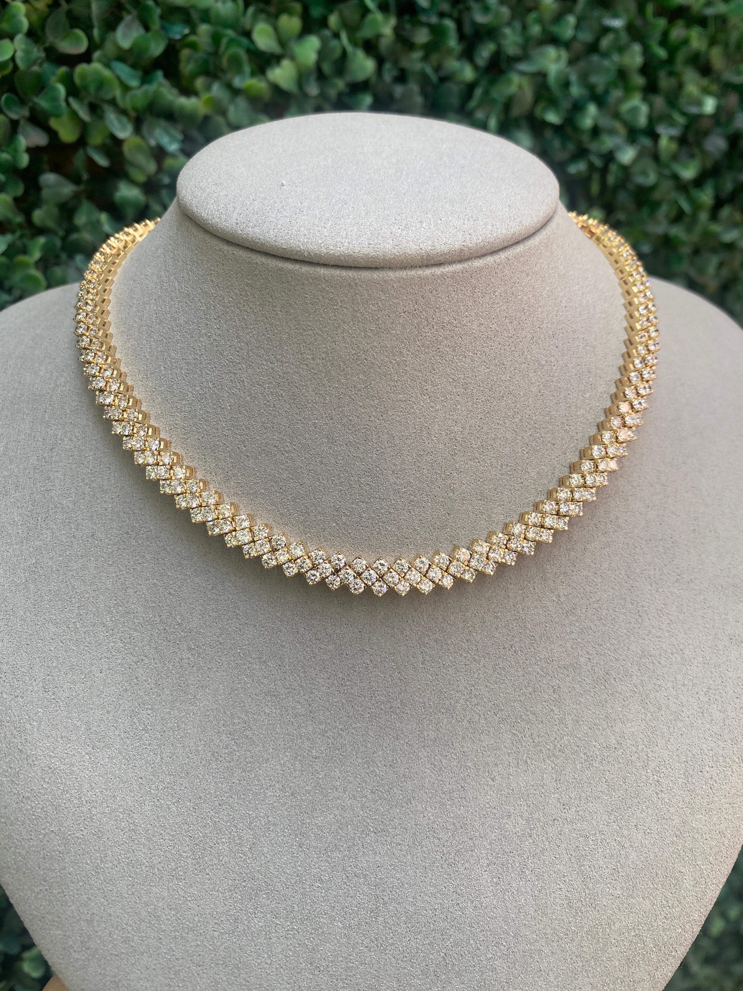 Choker-Halskette aus 18 Karat Gelbgold mit 15,75 Karat runden Diamanten im Gesamtgewicht 6