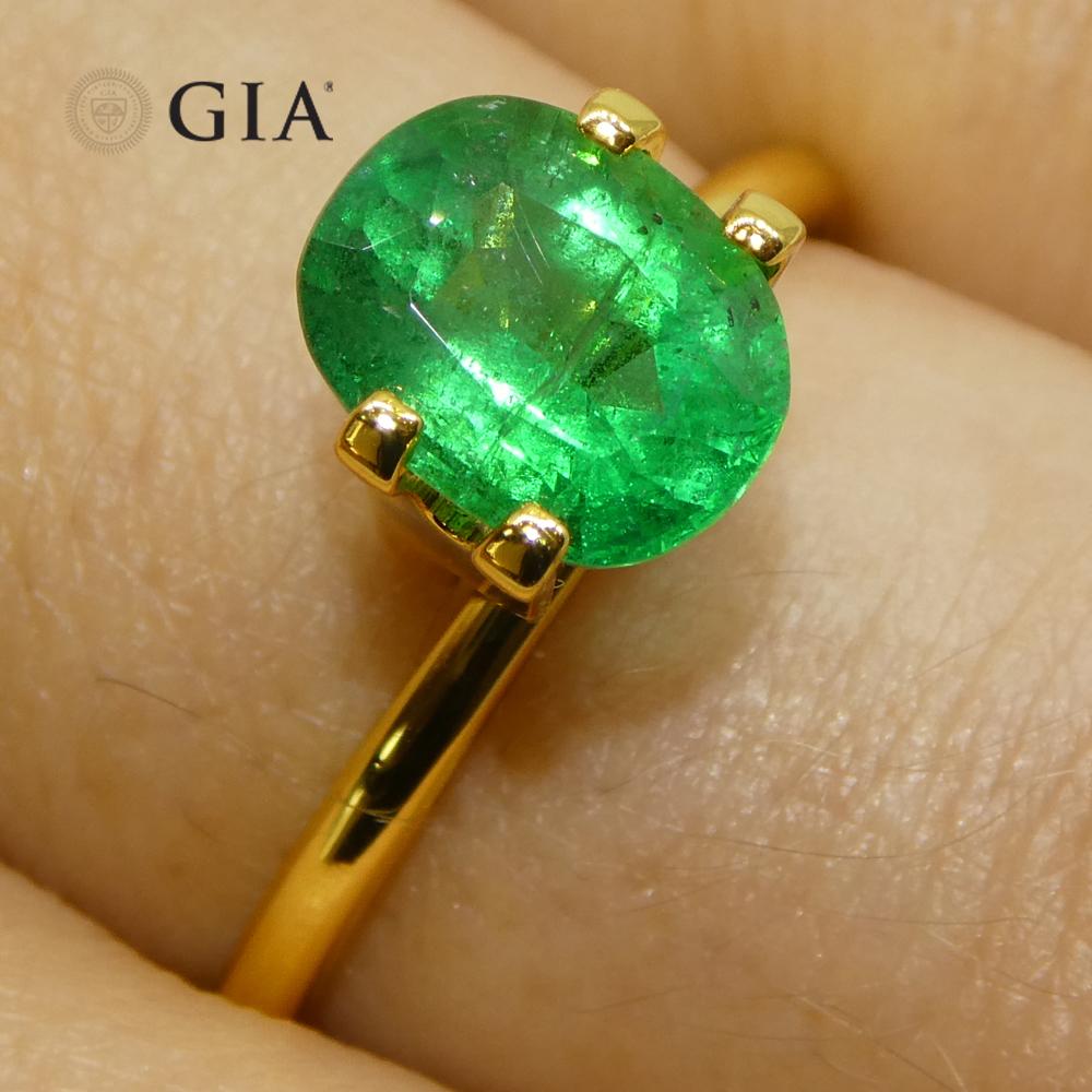 Taglio cuscino 1,57 carati di smeraldo verde a cuscino certificato GIA Zambia (F1) in vendita