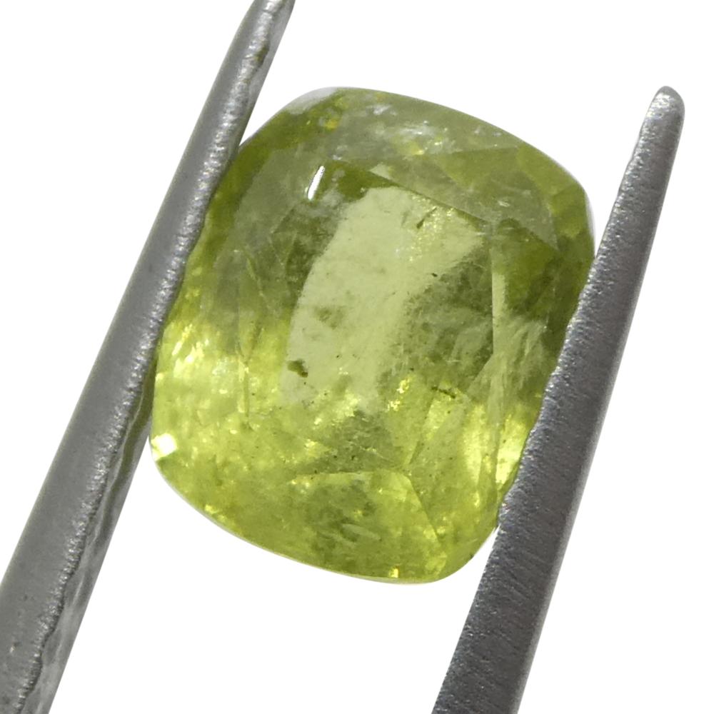 Taille brillant 1.57ct Saphir jaune coussin de Tanzanie en vente