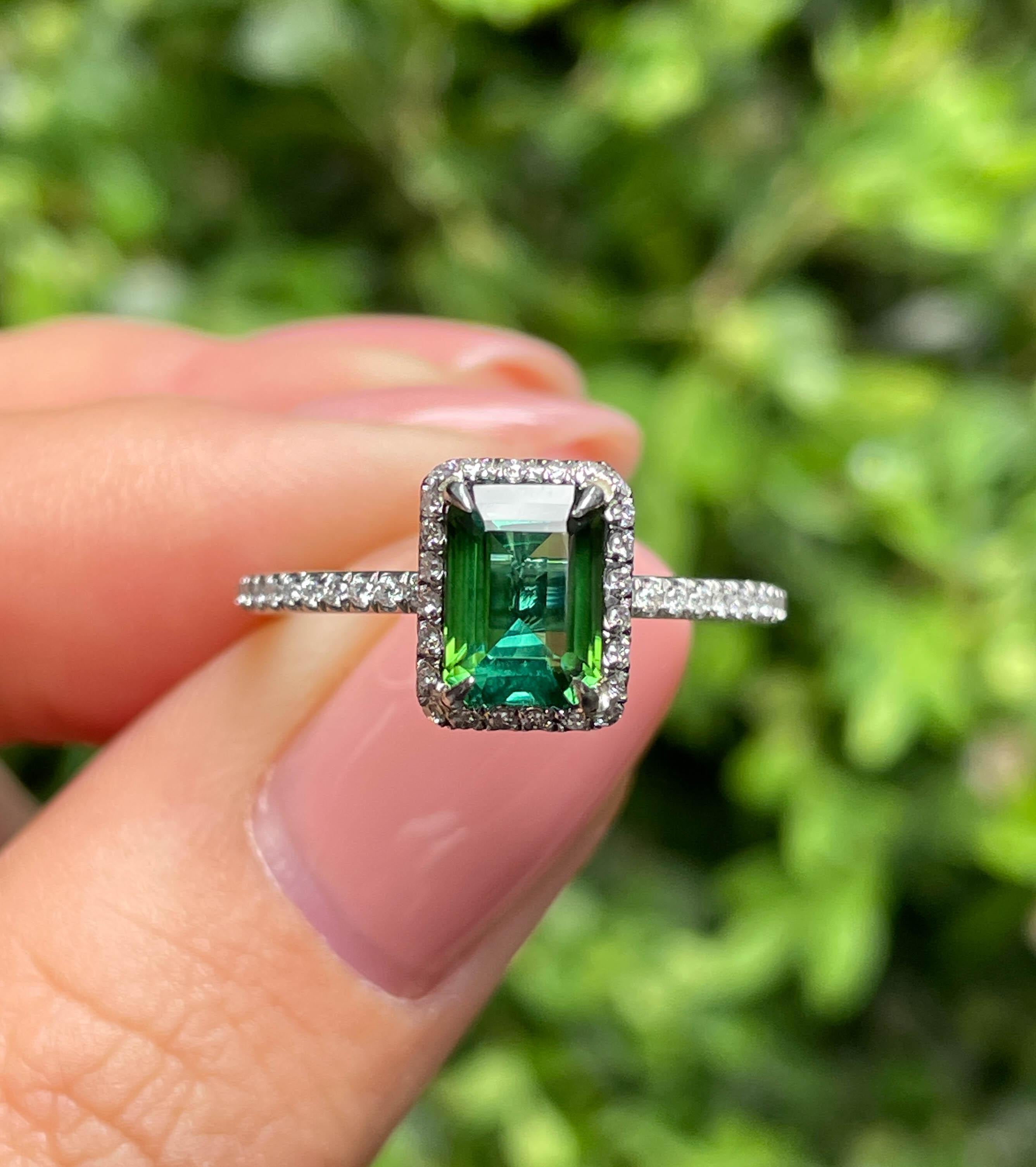 1.57ct Estate Vintage Green Tourmaline Diamond Engagement Wedding Ring Platinum  For Sale 7