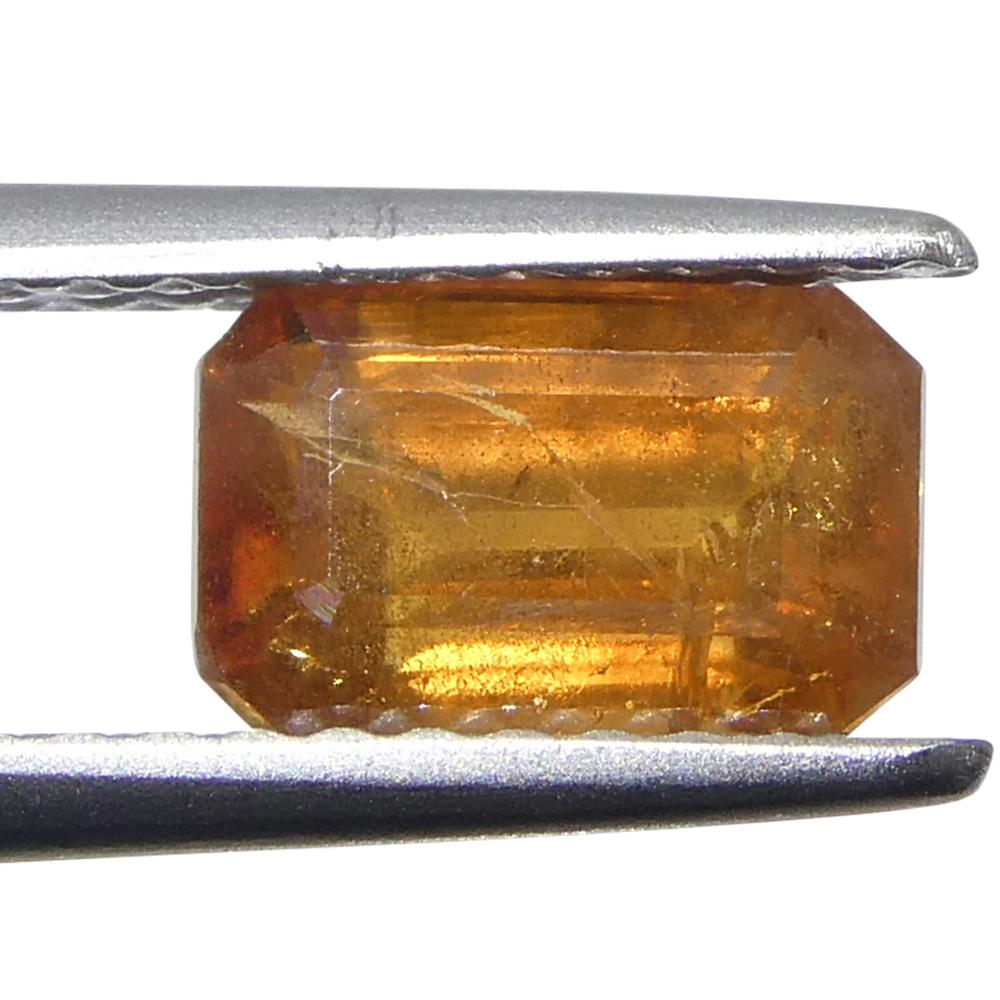 Achteckiger 1,57 Karat orangefarbener Saphir im Smaragdschliff aus Tansania, unerhitzt im Angebot 10