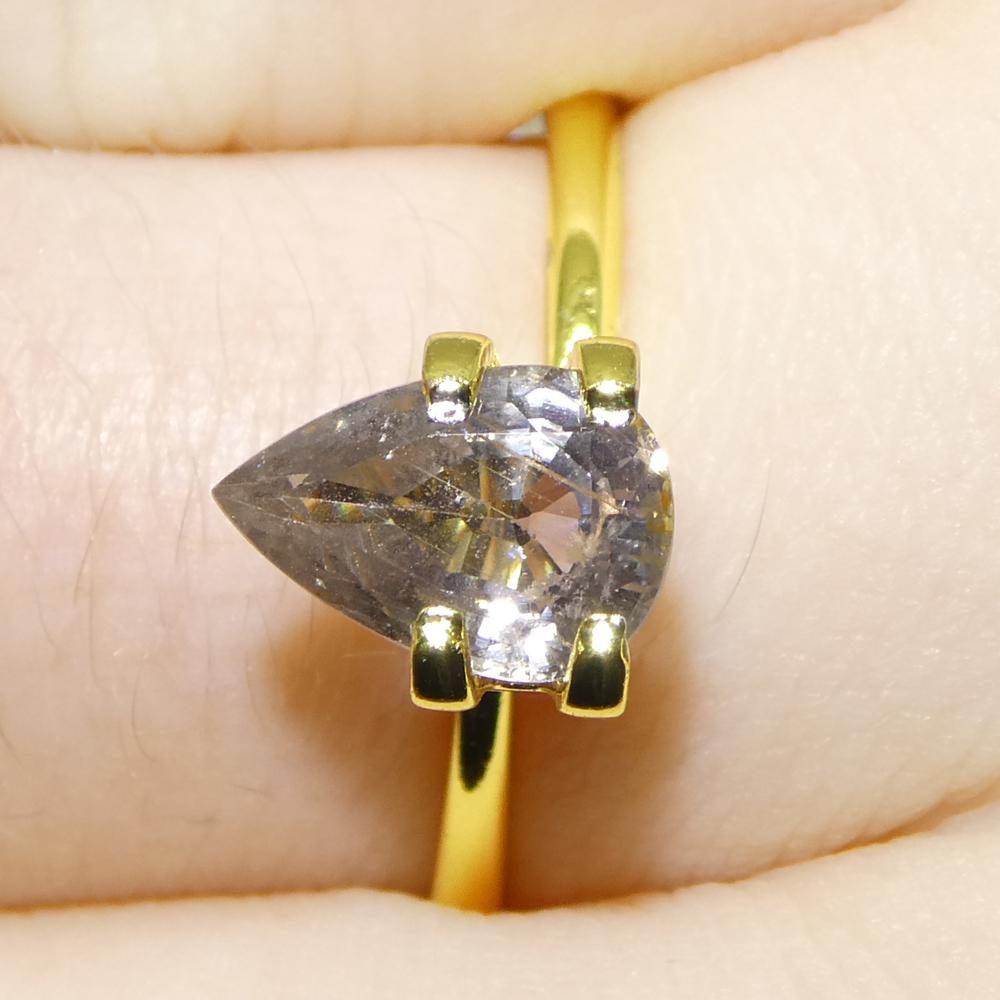 1,57ct Zaffiro grigio-violaceo a pera della Tanzania non riscaldato in vendita 8