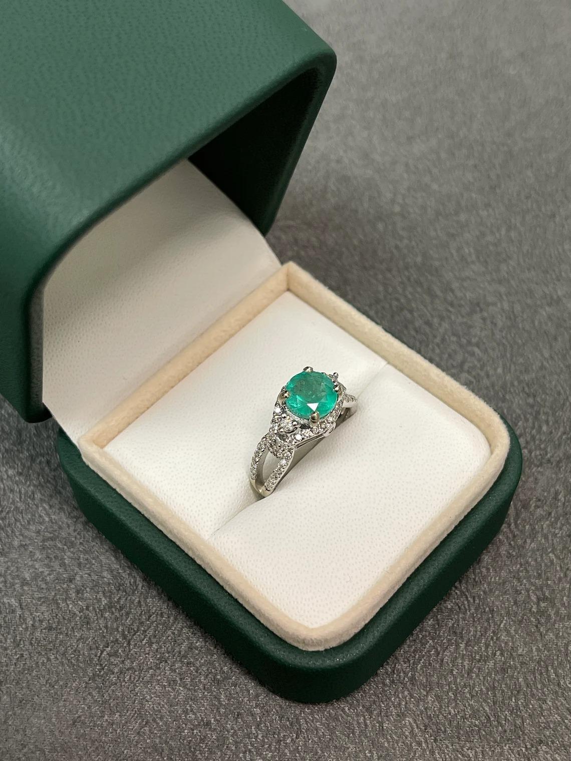 Round Cut 1.57tcw 14K Colombian Emerald & Diamond Halo Engagement Ring For Sale