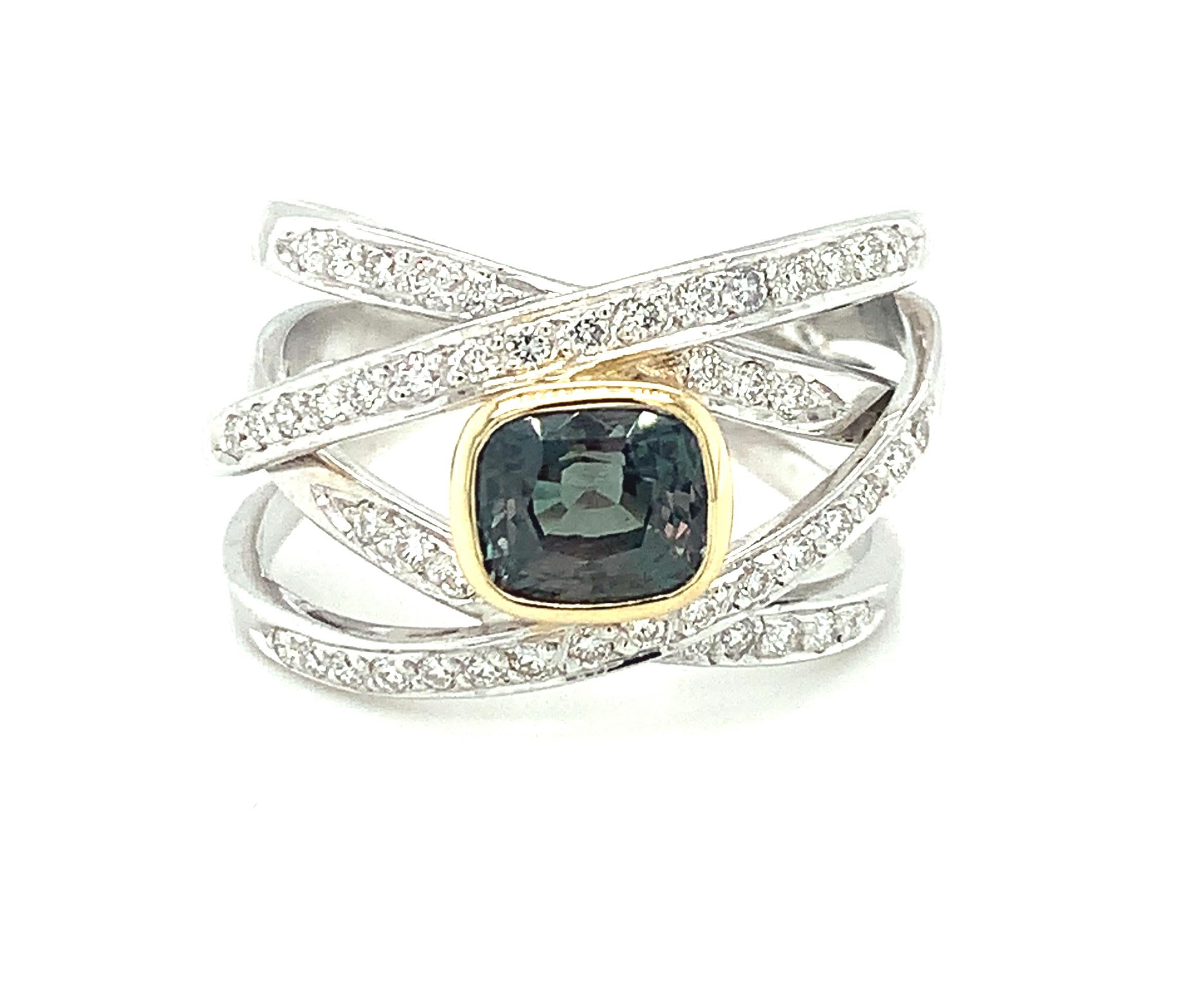Artisan 1.58 Carat GIA Certified Alexandrite and Diamond Cocktail Ring in 18k Gold For Sale