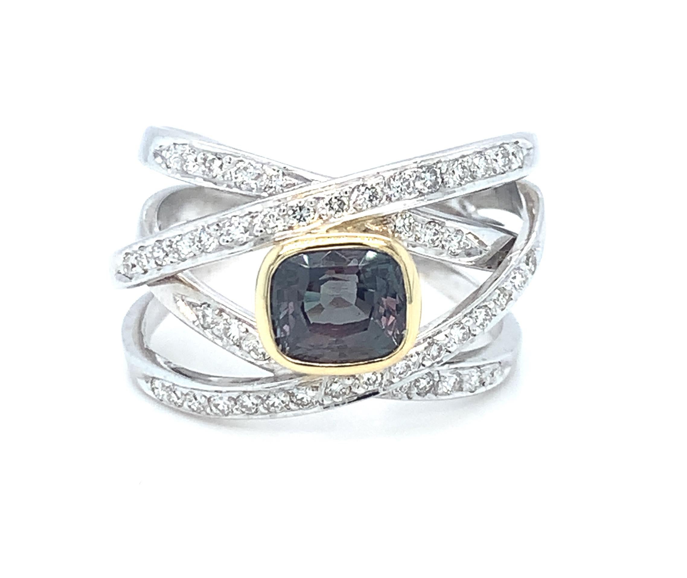 Cushion Cut 1.58 Carat GIA Certified Alexandrite and Diamond Cocktail Ring in 18k Gold For Sale