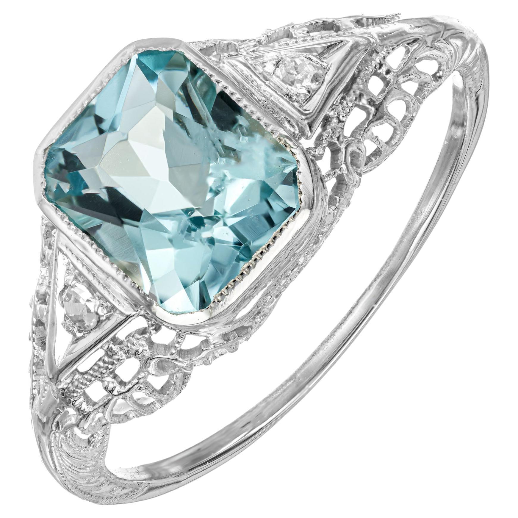 1.58 Carat Aquamarine Diamond Gold Filigree Three-Stone Ring For Sale