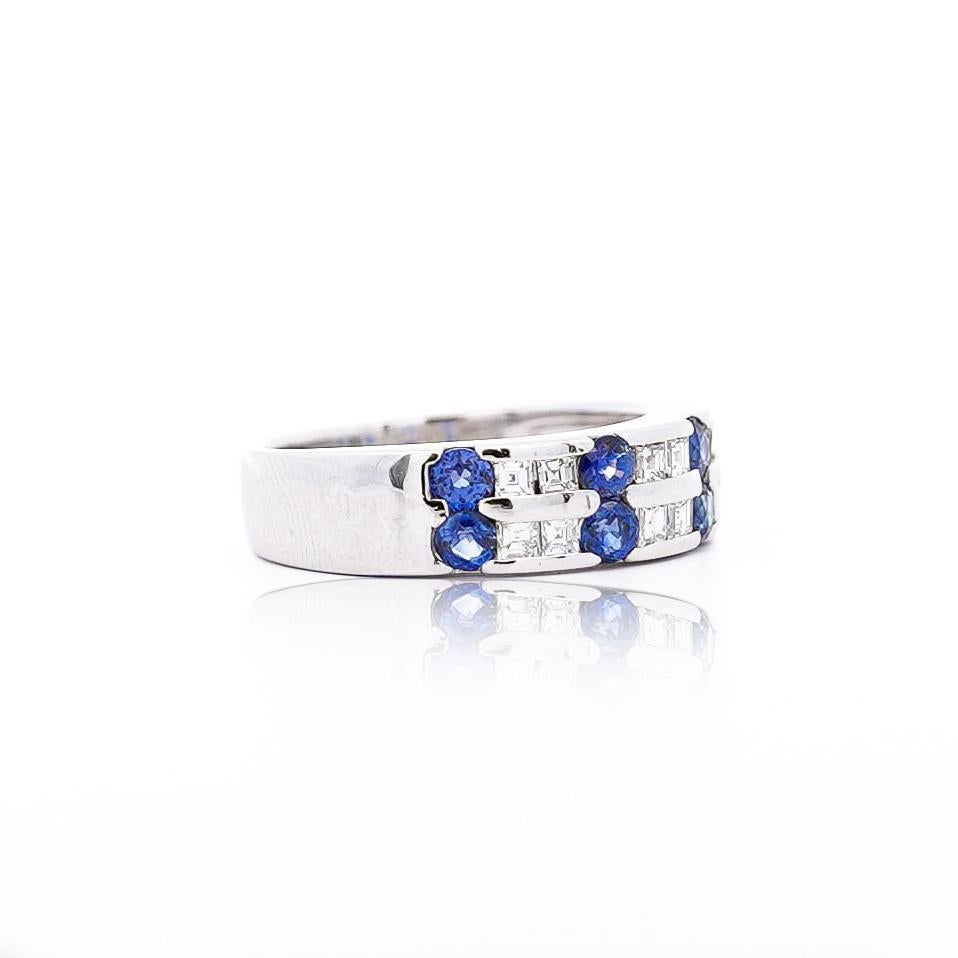 Modern 1.58 Carat Blue Round Sapphire & Baguette Diamond Platinum 6MM Band Ring For Sale