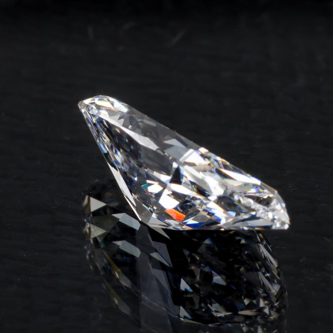 1,58 Karat Loser D / SI1 Marquise Brillantschliff Diamant GIA zertifiziert Damen im Angebot