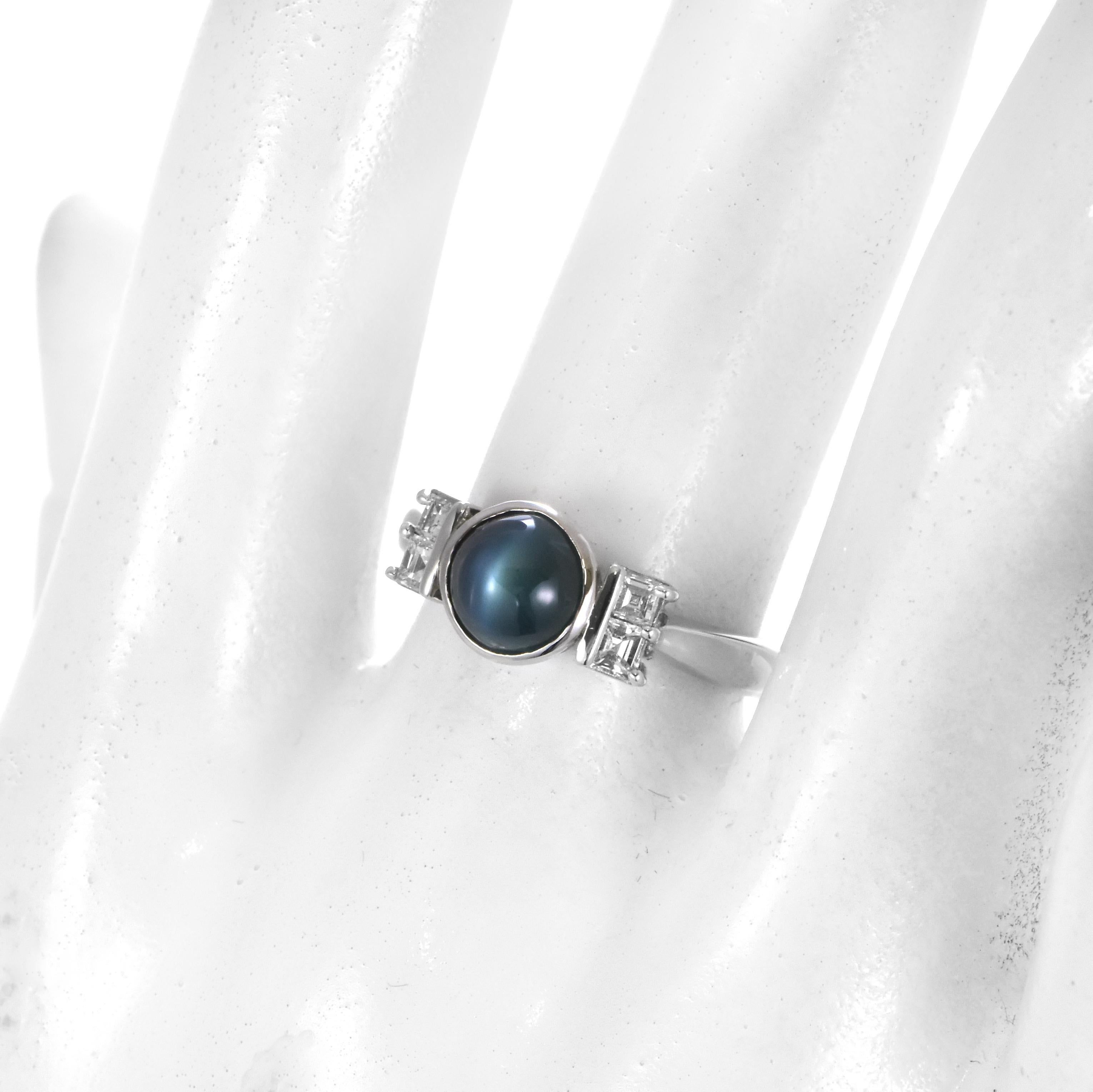 Taille cabochon 1.58 Carat Natural Alexandrite Cat's Eye and Diamond Ring Made in Platinum en vente