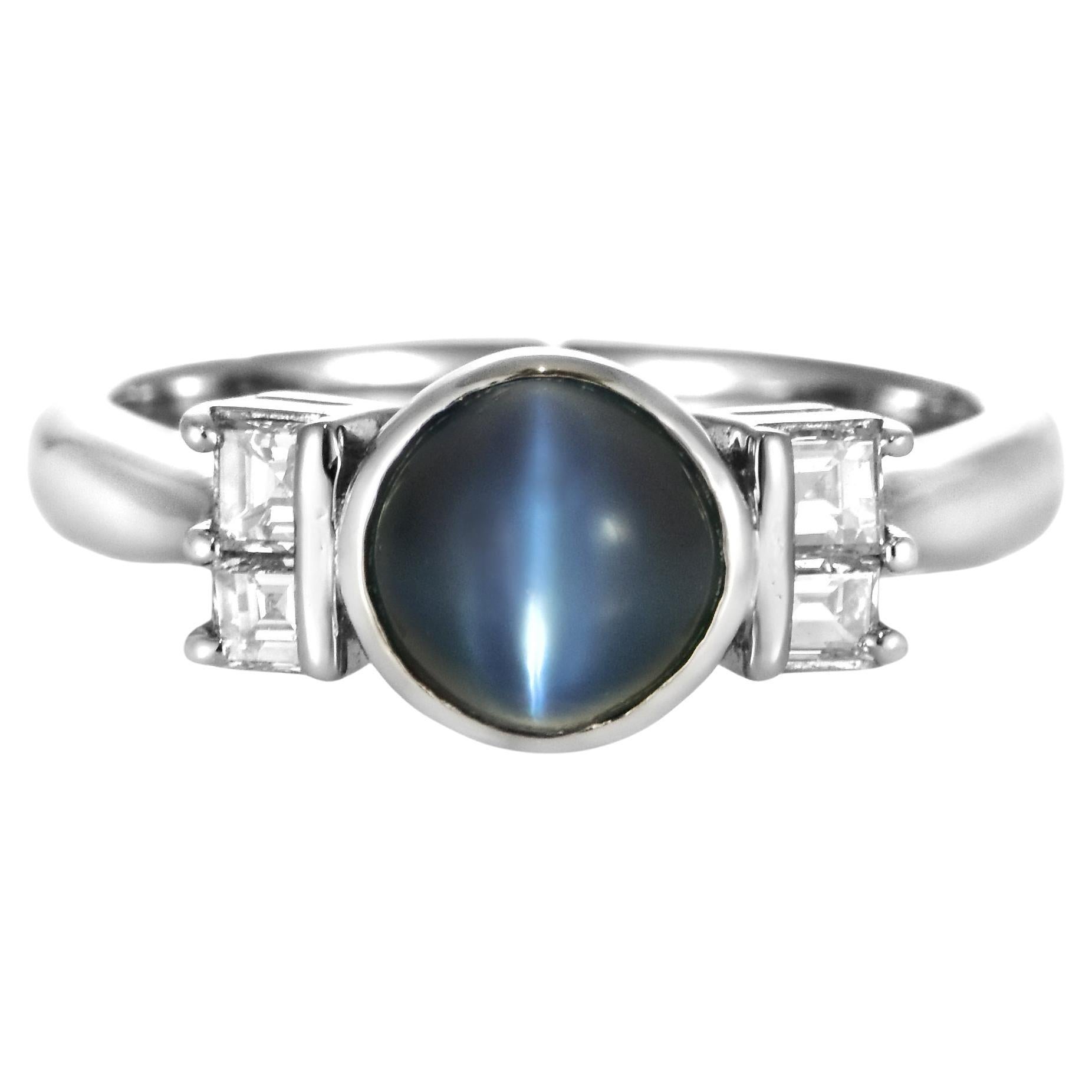 1.58 Carat Natural Alexandrite Cat's Eye and Diamond Ring Made in Platinum