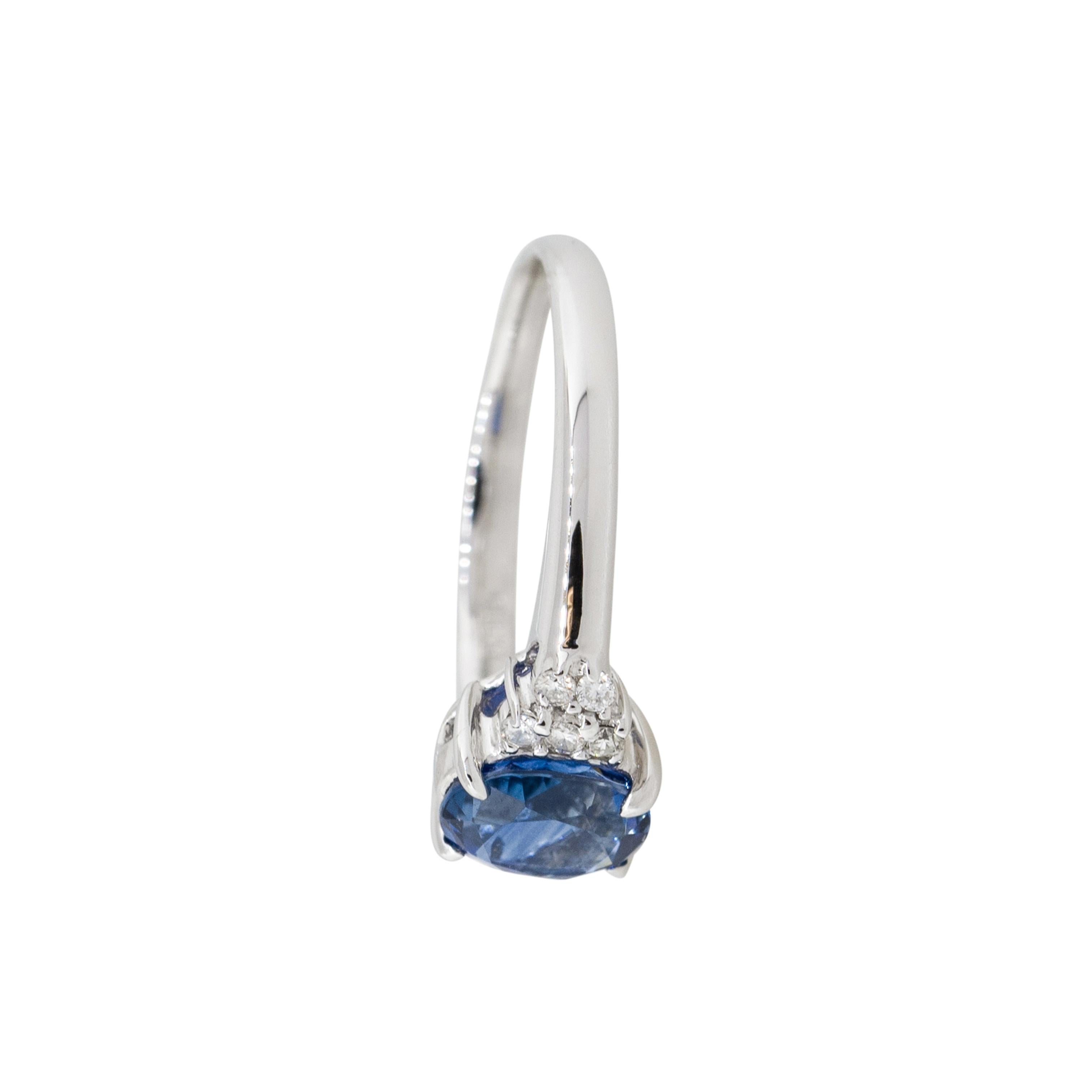 Bague cocktail en platine avec saphir de forme ovale de 1,58 carat et grappe de diamants, en stock en vente 10