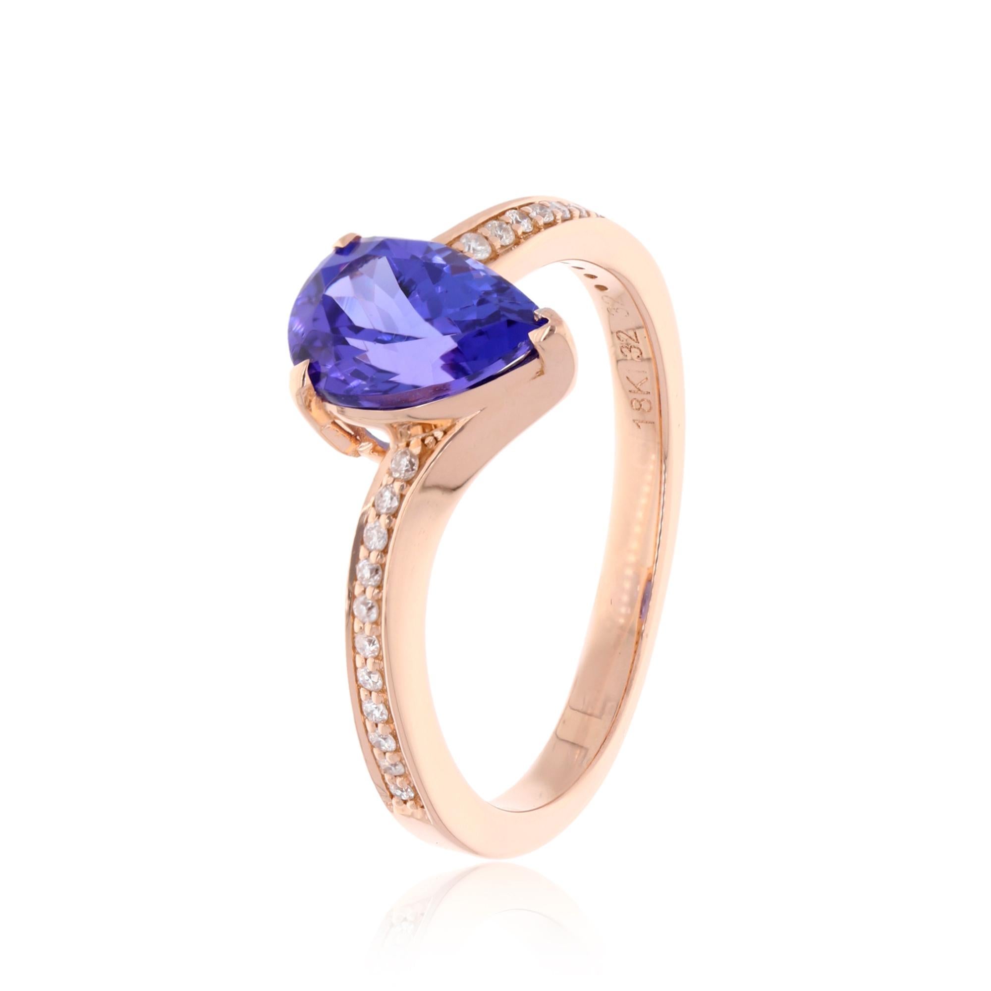 1.58 Carat Pear Shape Tanzanite Ring 0.10 Ct Pave Diamond 18 Karat Rose Gold In New Condition For Sale In Diera, Dubai