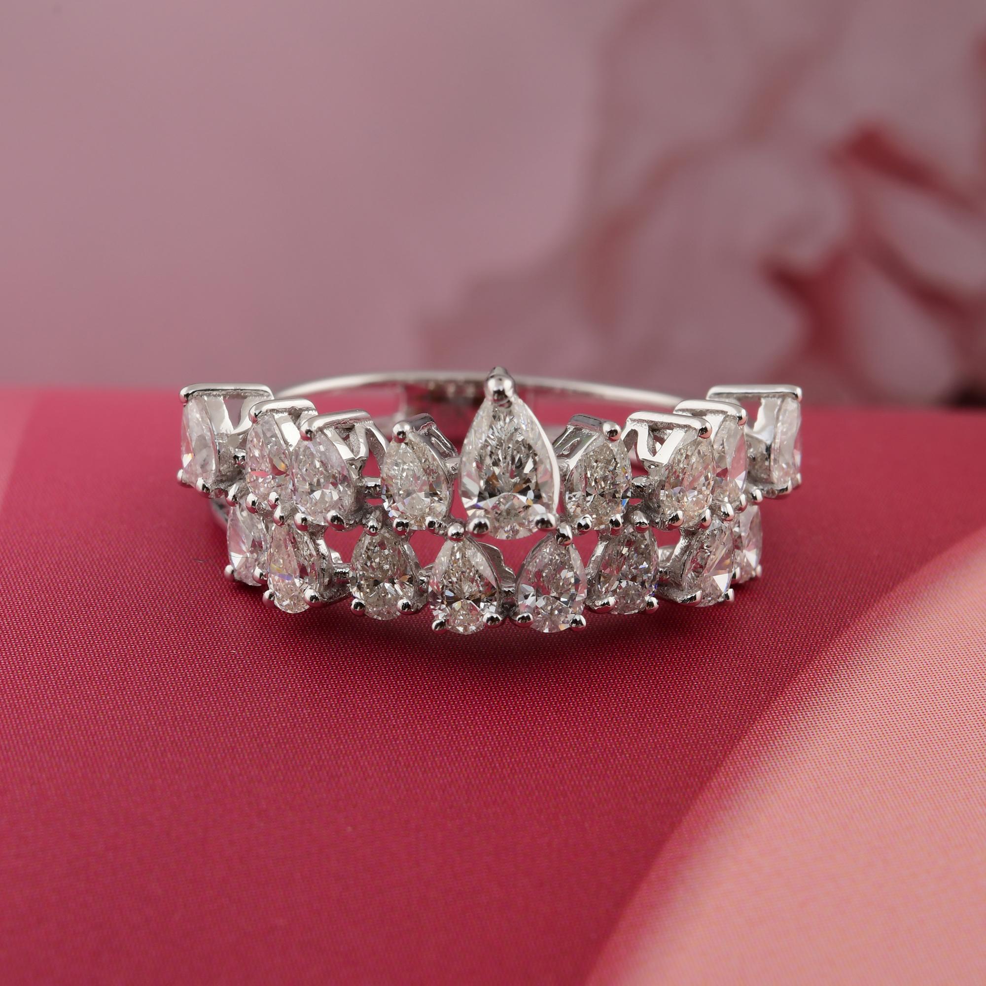 1.58 Carat SI/H Pear Brilliant Cut Diamond Ring 18 Karat White Gold Fine Jewelry In New Condition For Sale In Diera, Dubai