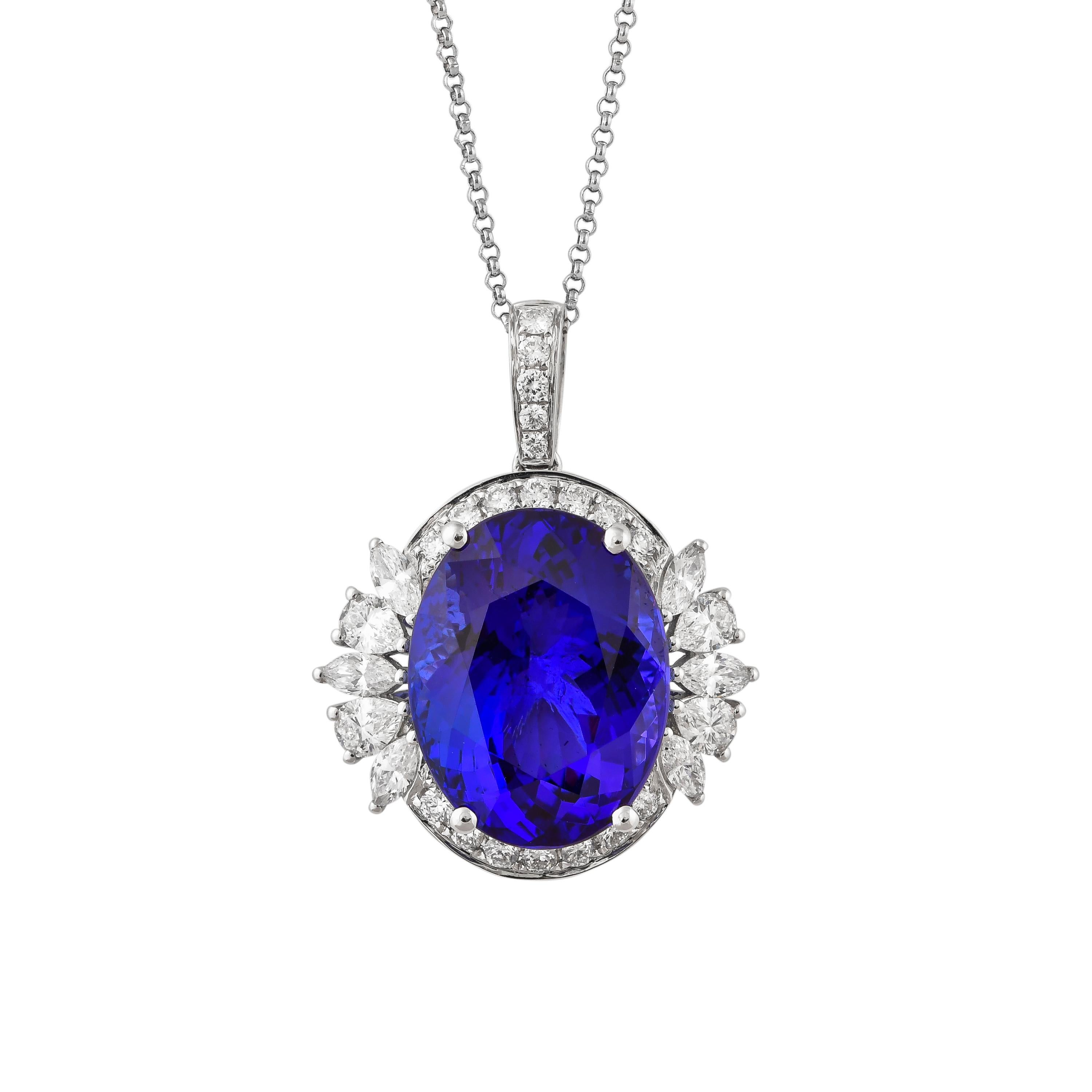 15.8 Carat Tanzanite and White Diamond Pendant in 18 Karat White Gold In New Condition For Sale In Hong Kong, HK