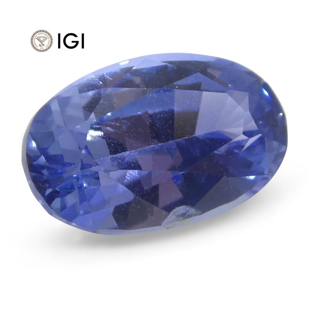 Women's or Men's 1.58 Ct Oval Blue Sapphire IGI Certified Unheated For Sale