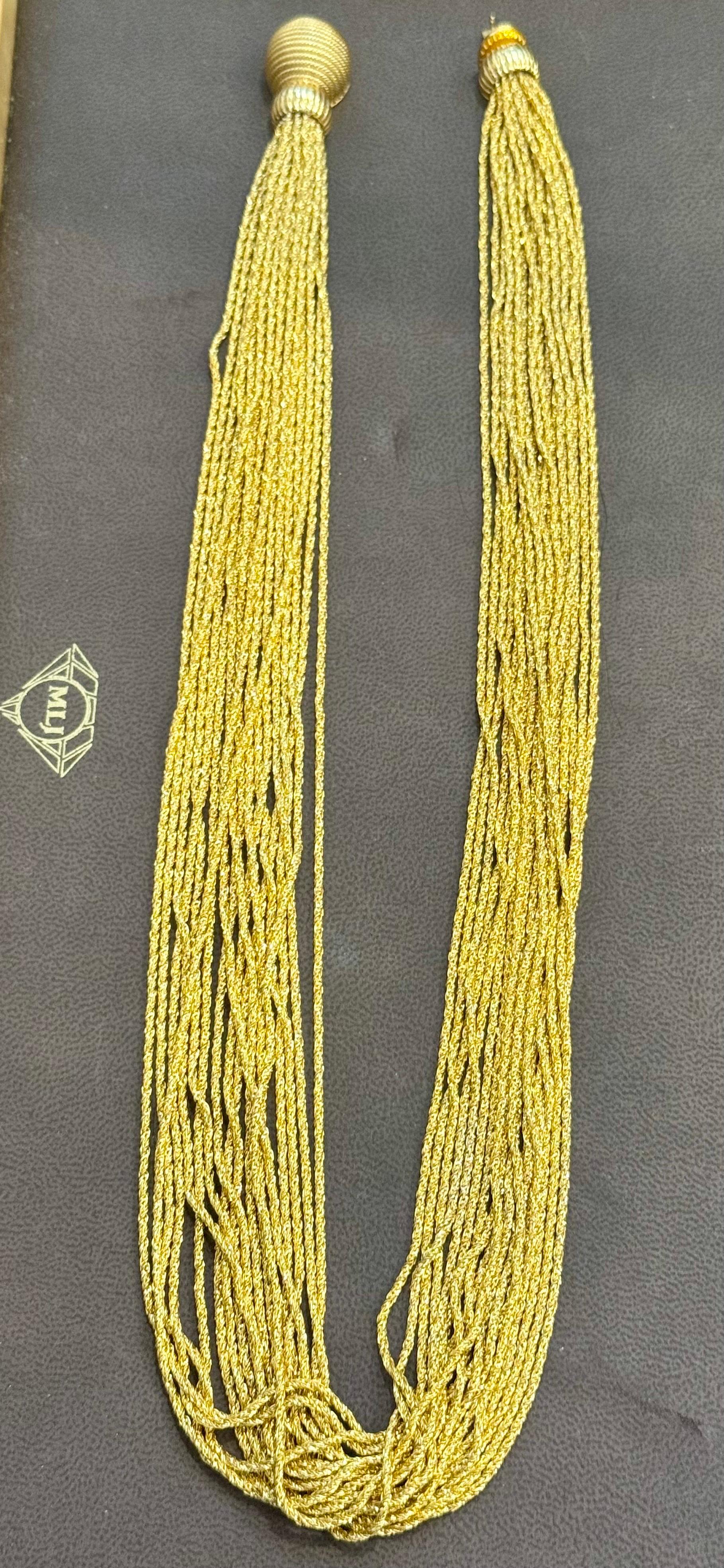 158 Gm of 18 Karat Gold With 18 Strand 24 