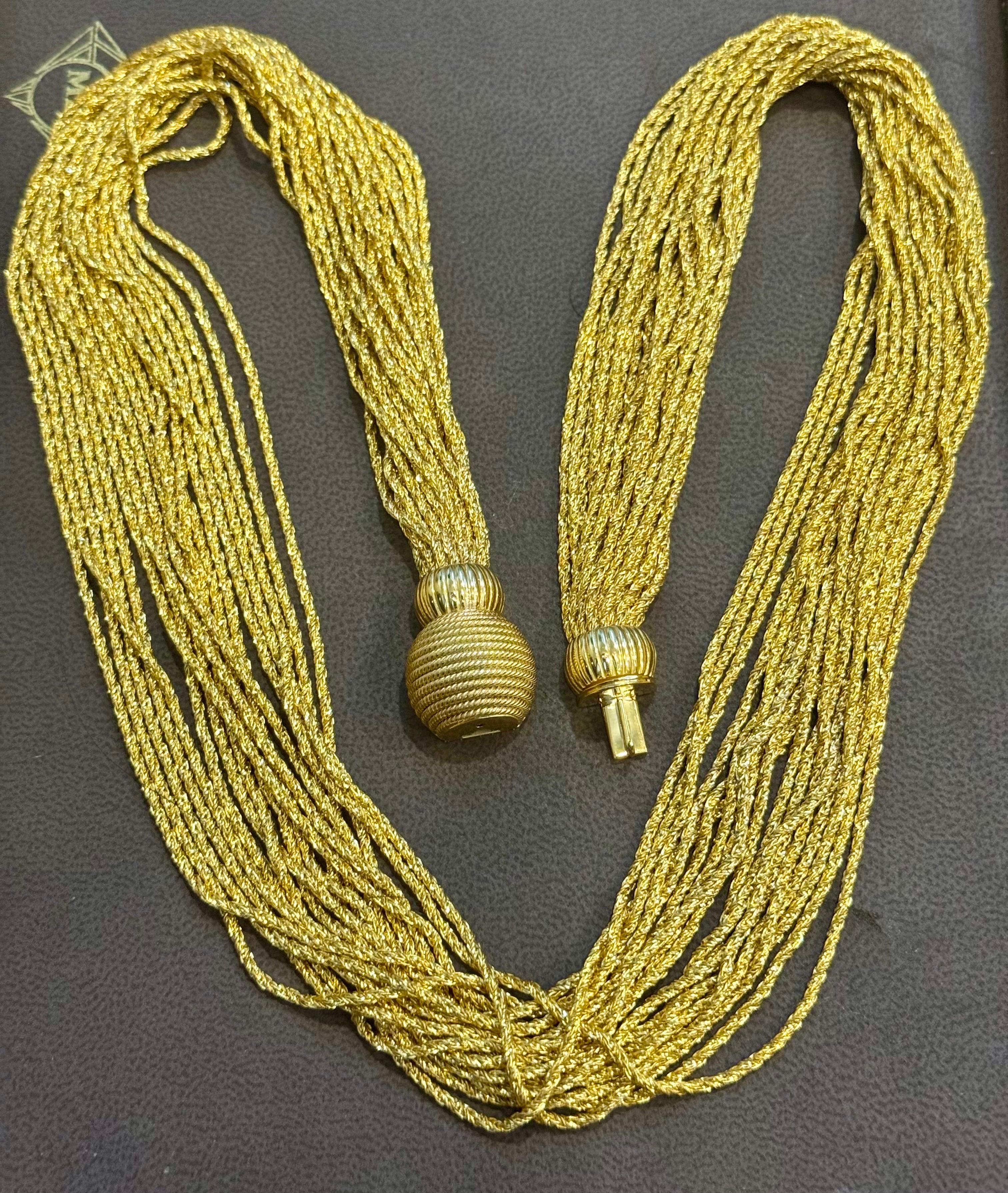 158 Gm of 18 Karat Gold With 18 Strand 24 
