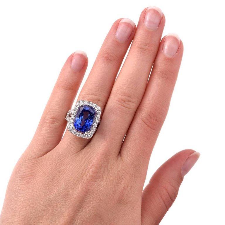 Women's or Men's 15.80 Carat Blue Sapphire Diamond Cocktail Ring